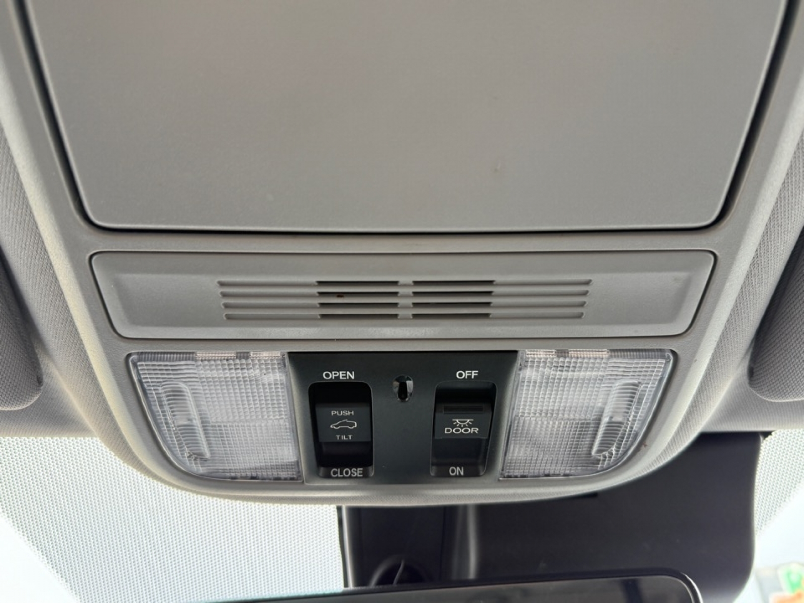 2022 Honda Pilot AWD EX-L, 39314, Photo