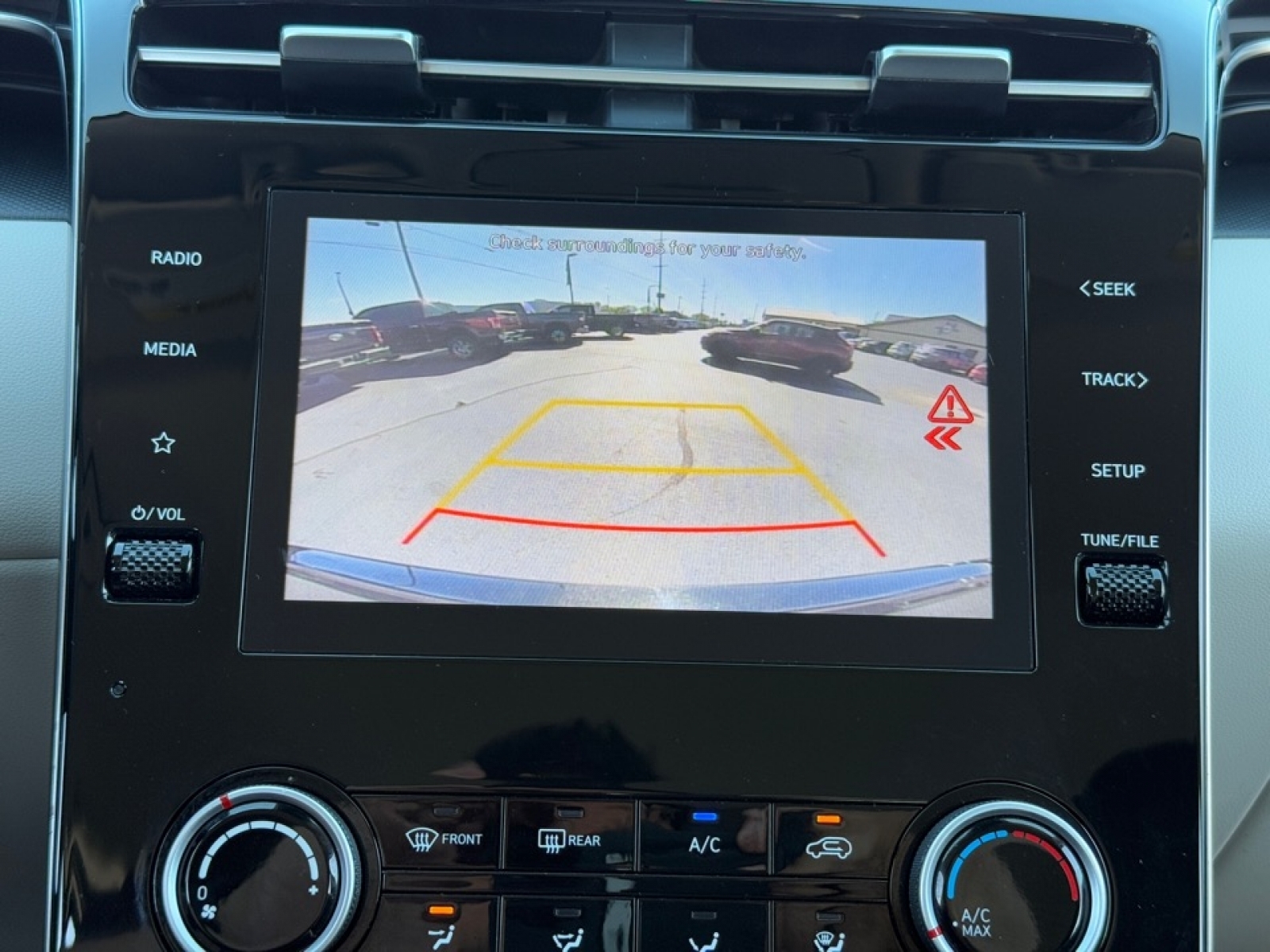 2022 Hyundai Tucson SE, 39066, Photo