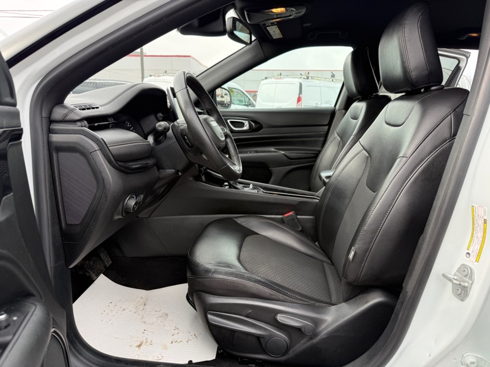 2022 Jeep Compass Altitude 4x4, 39404, Photo