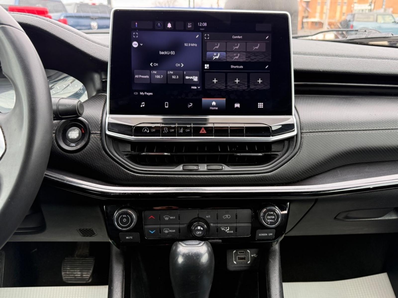 2022 Jeep Compass Altitude 4x4, 39404, Photo