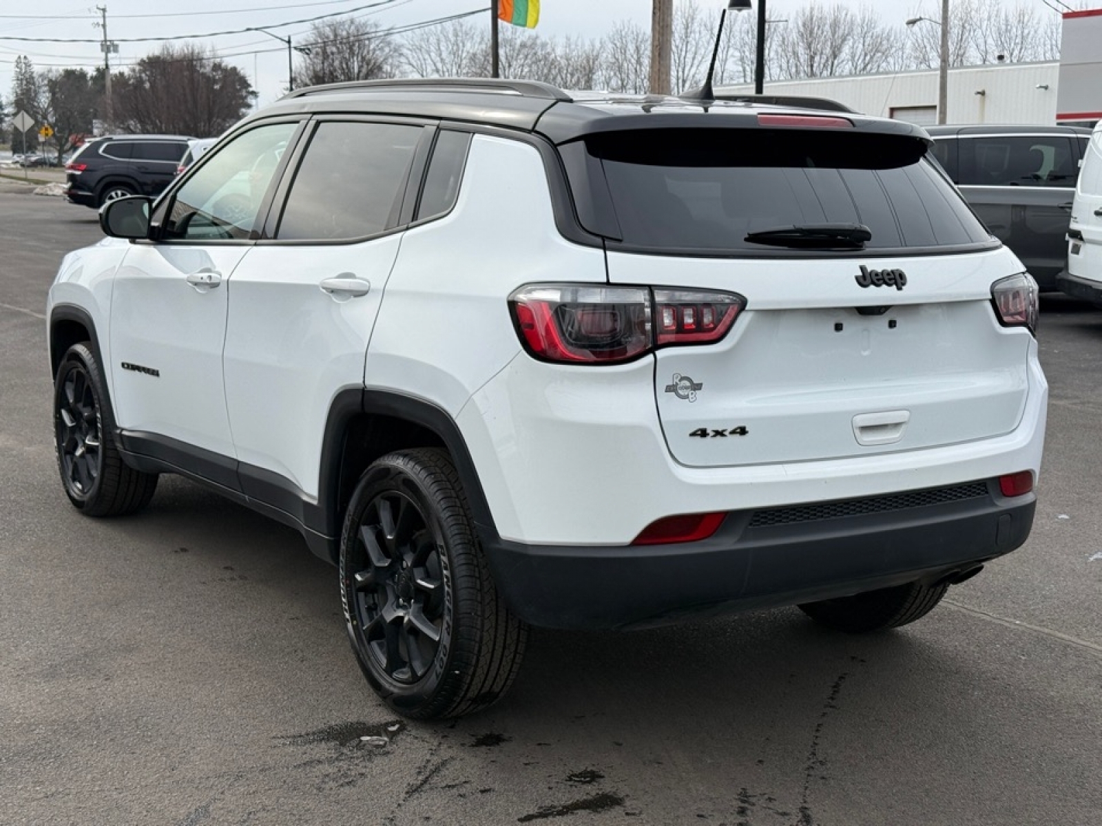 2022 Jeep Compass Altitude 4x4, 39404, Photo