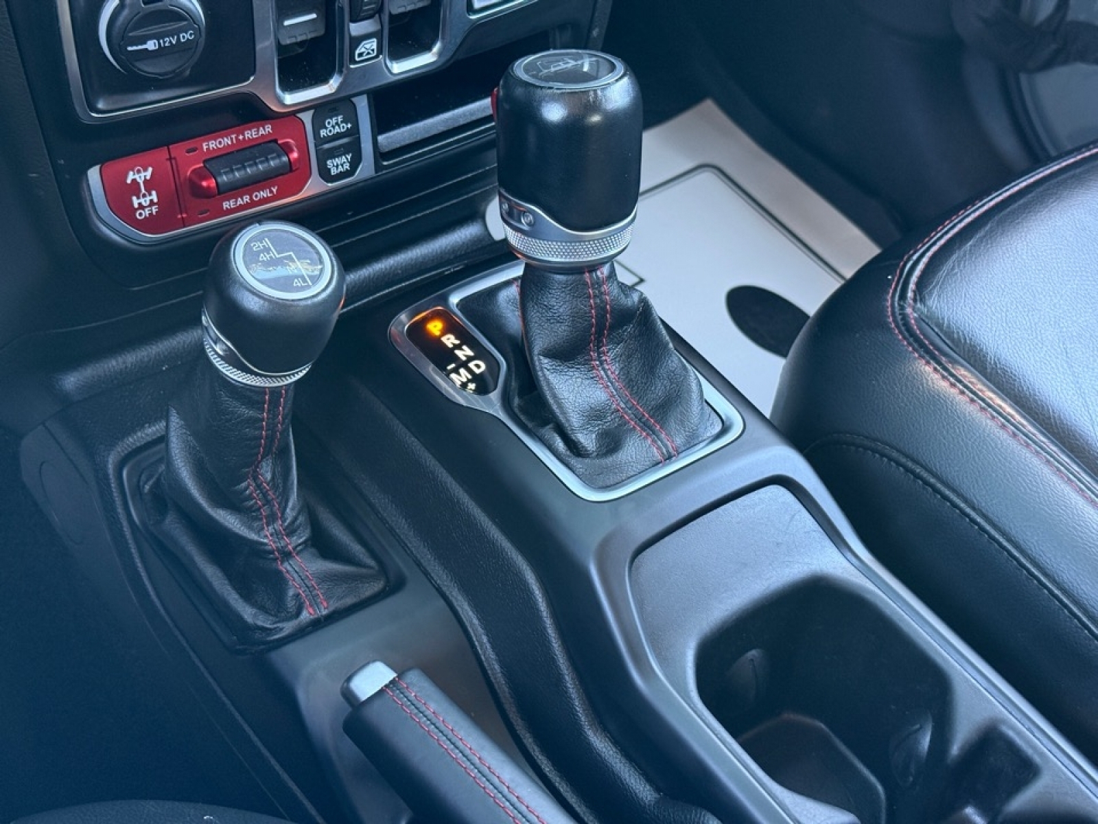 2022 Jeep Gladiator Rubicon, 39099, Photo