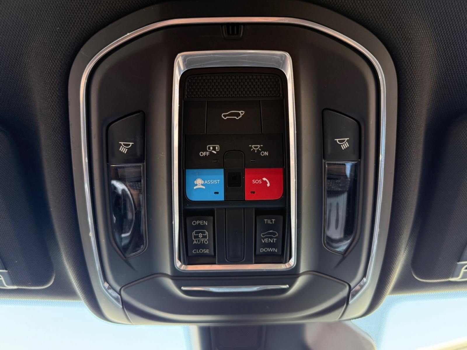 2022 Jeep Grand Cherokee Altitude 4x4, 39608, Photo