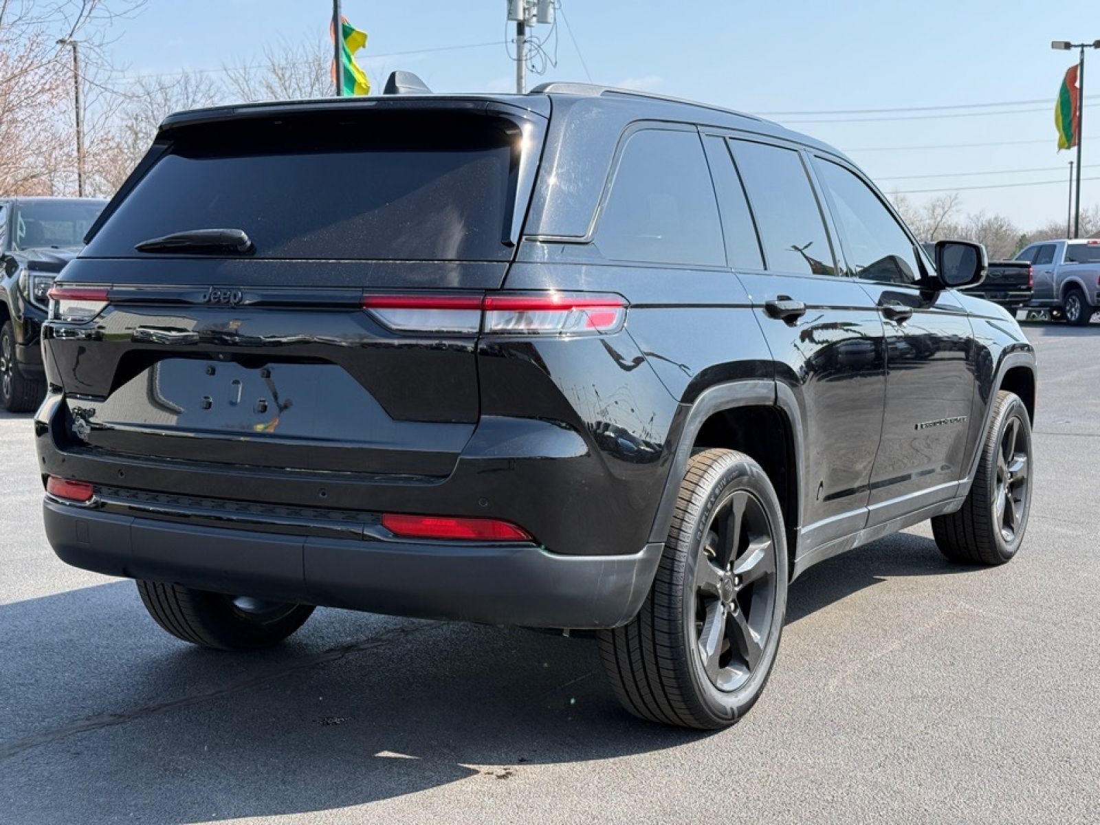 2022 Jeep Grand Cherokee Altitude 4x4, 39608, Photo
