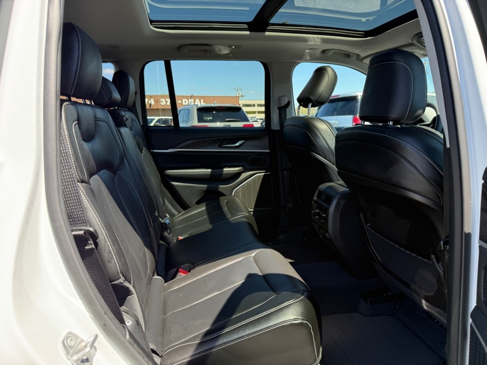 2022 Jeep Grand Cherokee 4xe Limited 4x4, 39801, Photo