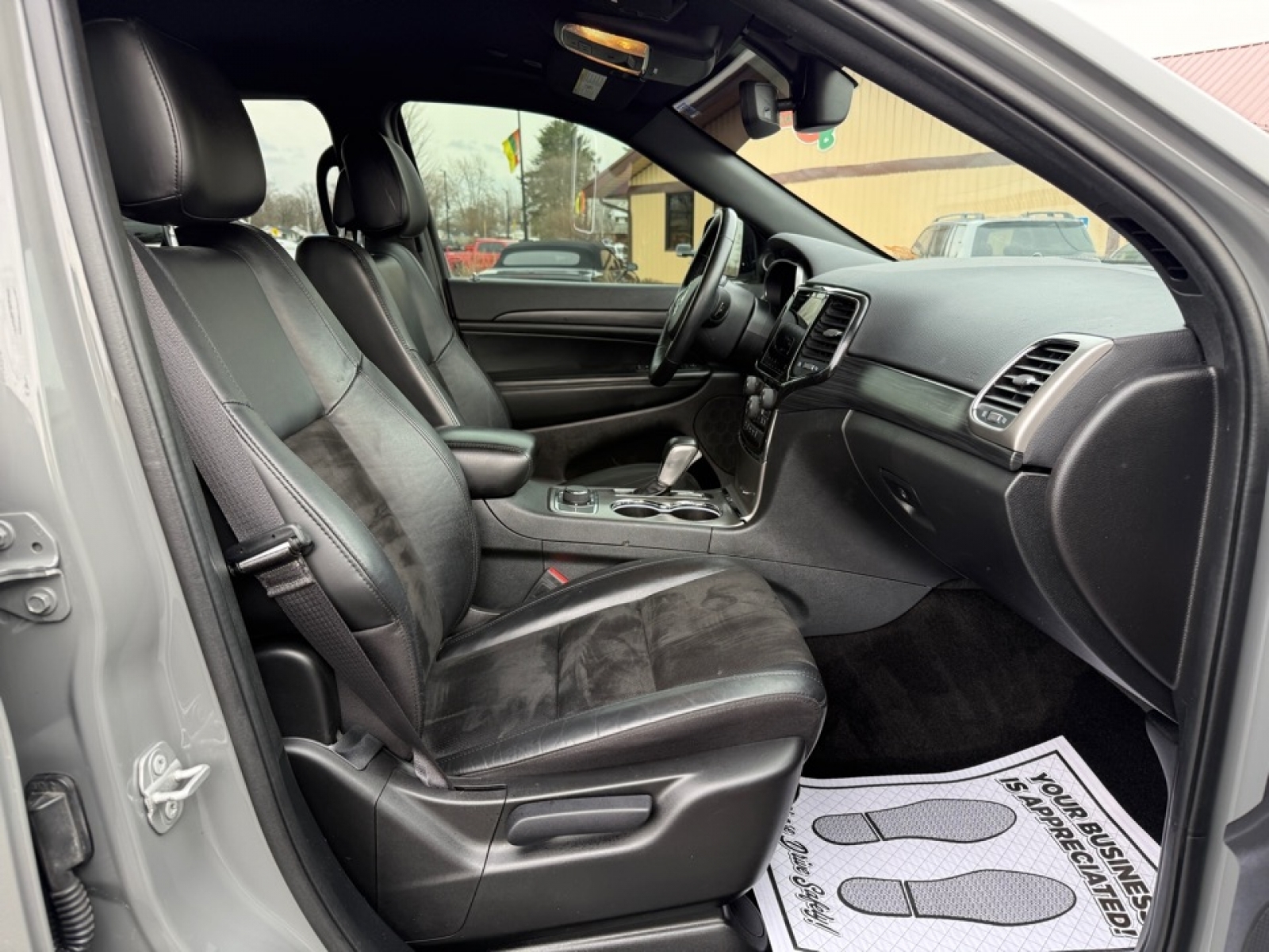 2022 Jeep Grand Cherokee WK Laredo X 4x4, 39681, Photo