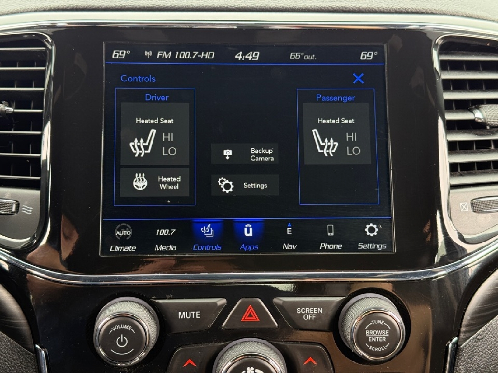 2022 Jeep Grand Cherokee WK Laredo X 4x4, 39681, Photo