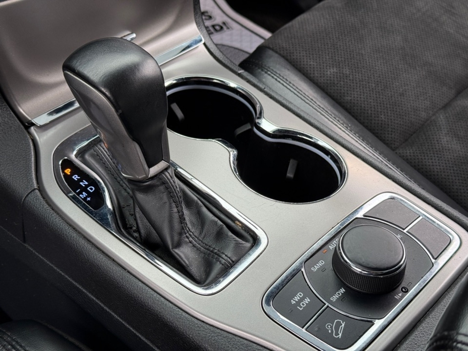 2022 Jeep Grand Cherokee WK Laredo X 4x4, 39681, Photo