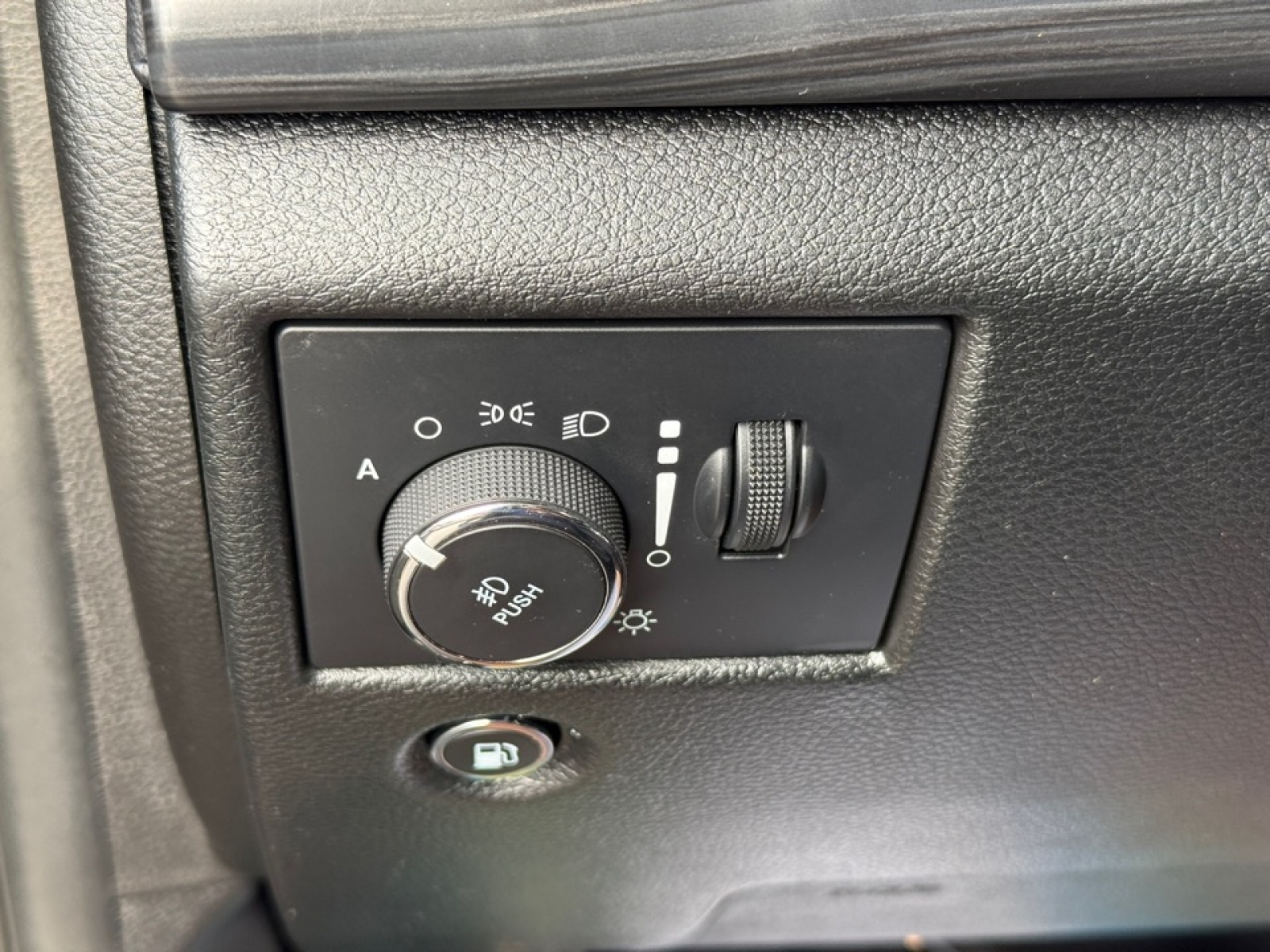 2022 Jeep Grand Cherokee WK Laredo X 4x4, 39681, Photo