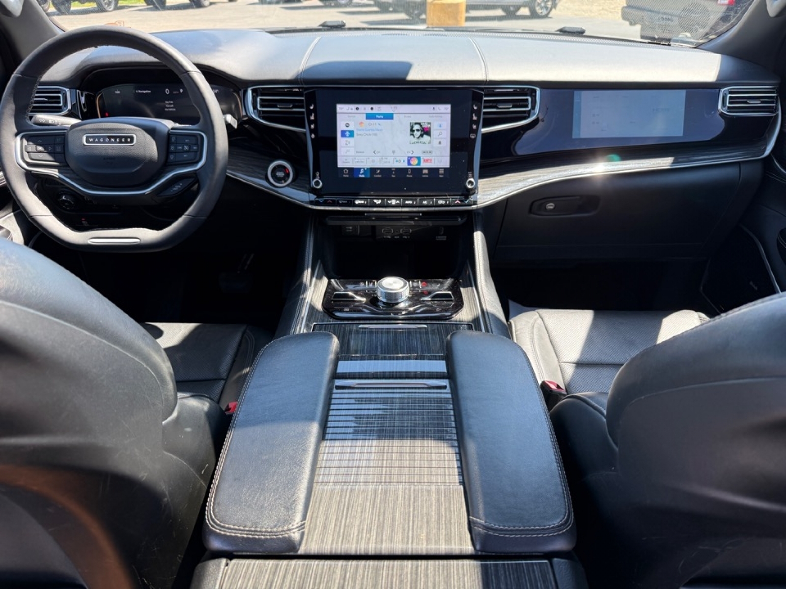 2022 Jeep Wagoneer Series III, 39809, Photo