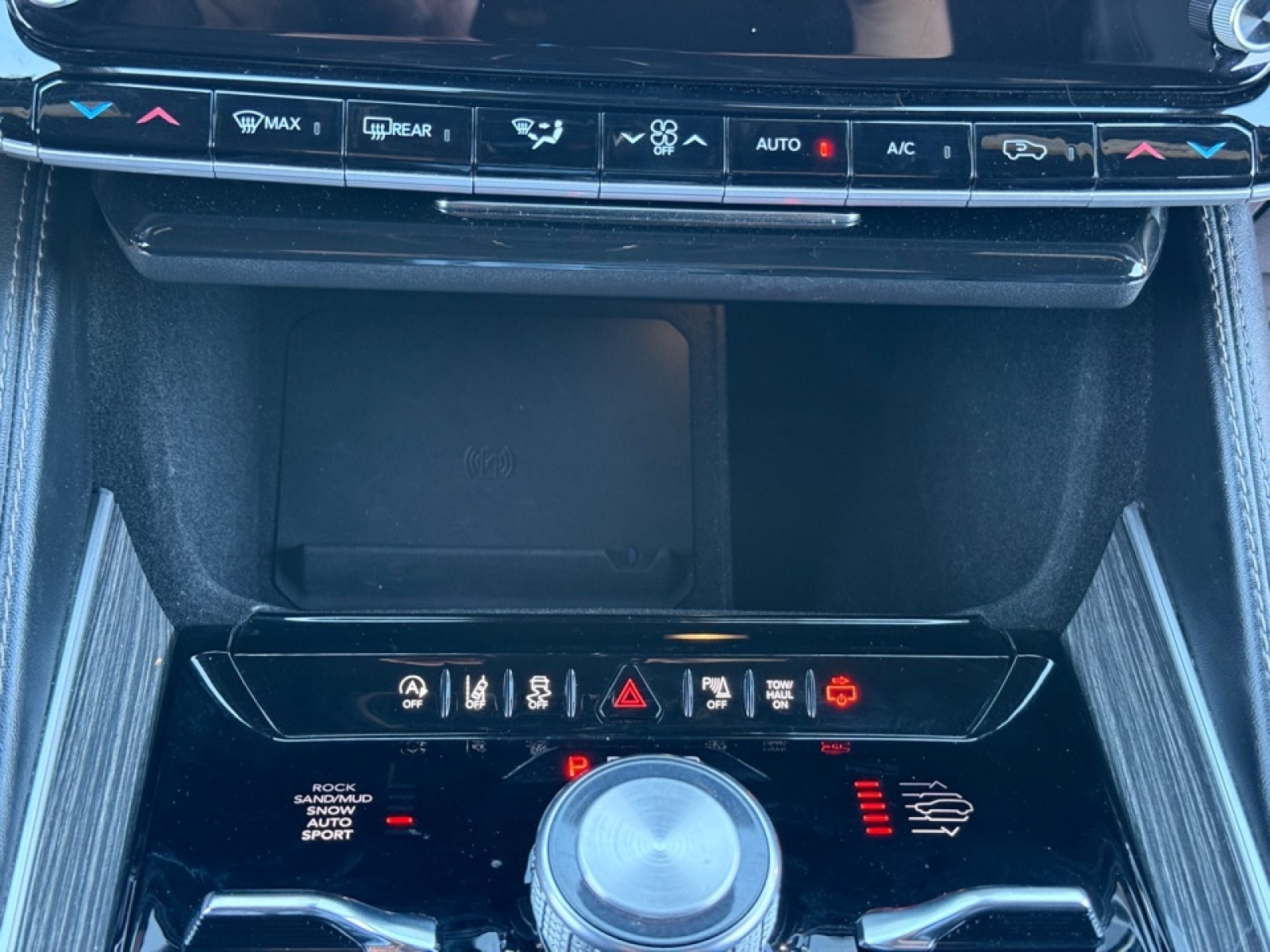 2022 Jeep Wagoneer Series III, 39809, Photo