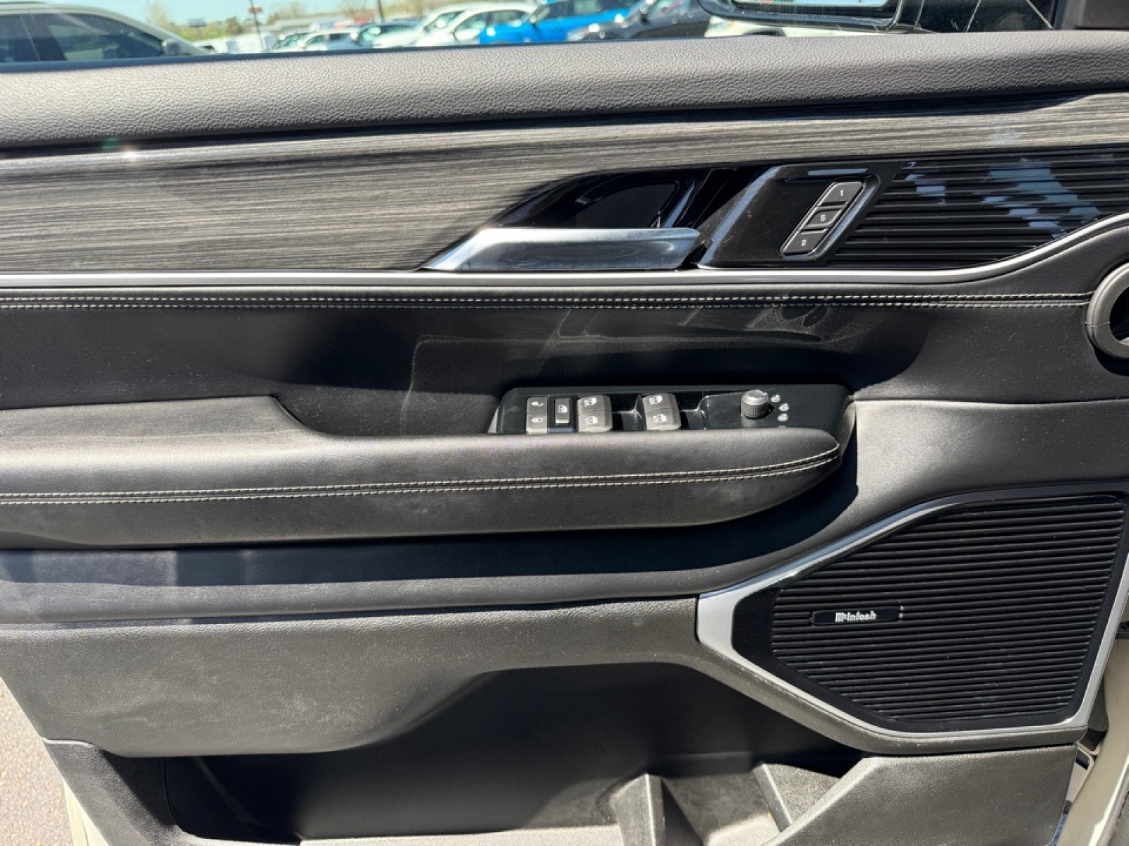 2022 Jeep Wagoneer Series III, 39809, Photo