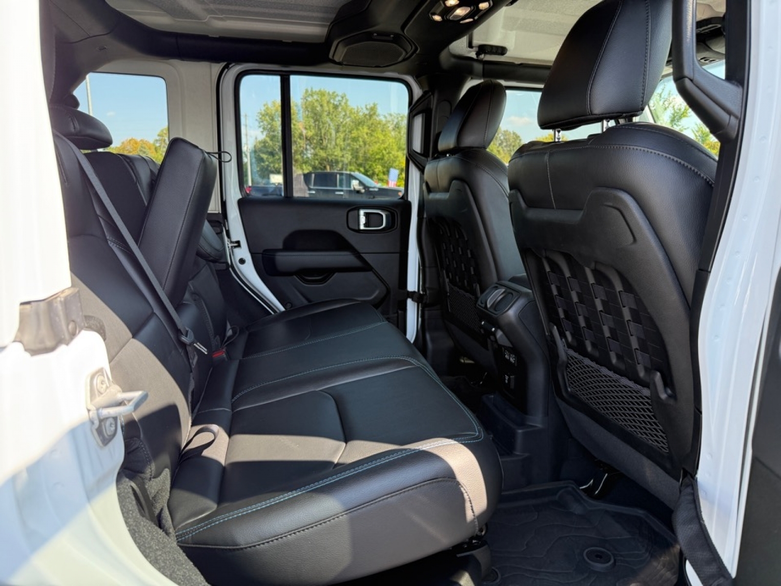 2022 Jeep Wrangler 4xe Unlimited Rubicon 4x4, 38860, Photo