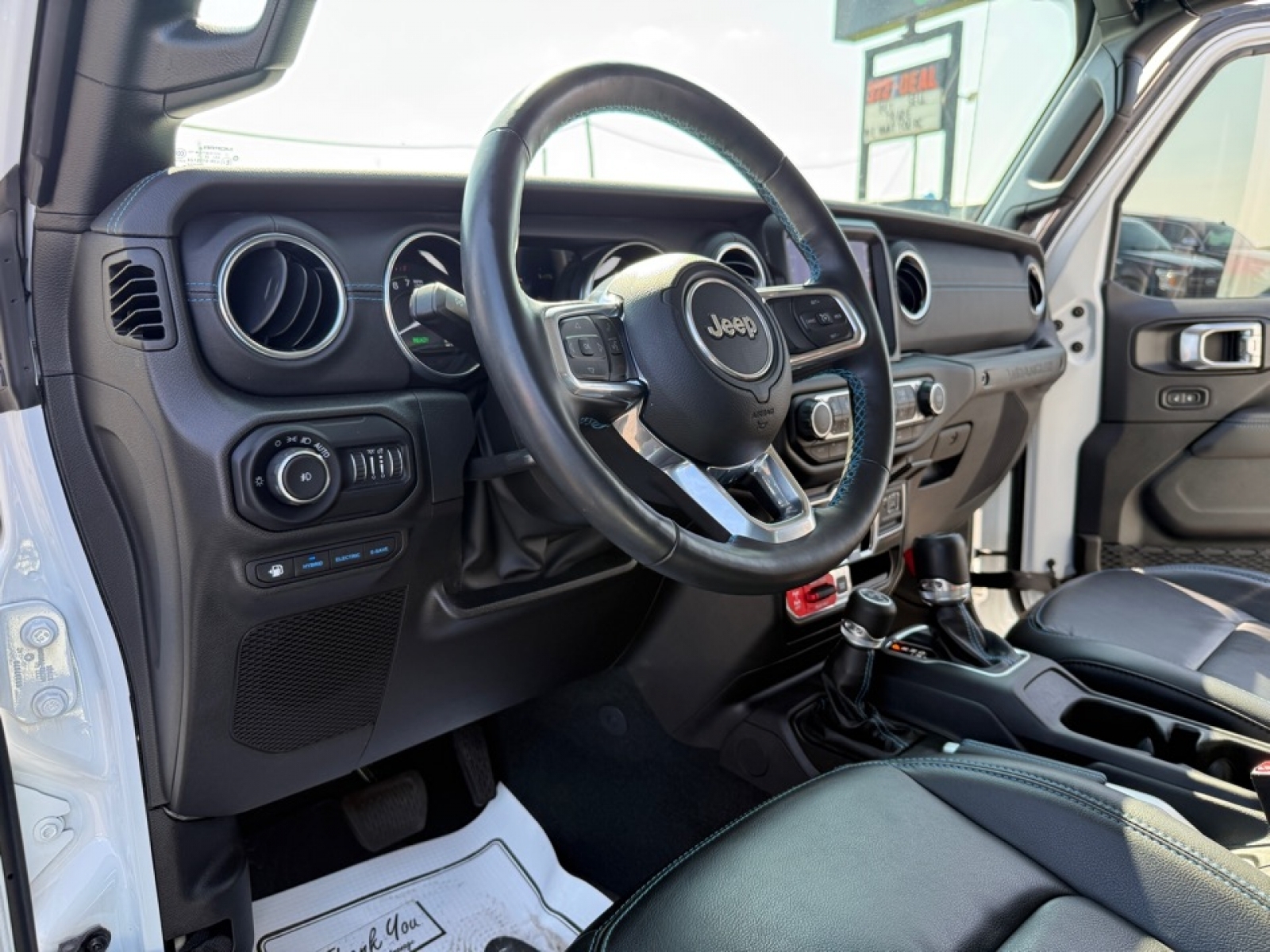 2022 Jeep Wrangler 4xe Unlimited Rubicon 4x4, 38860, Photo