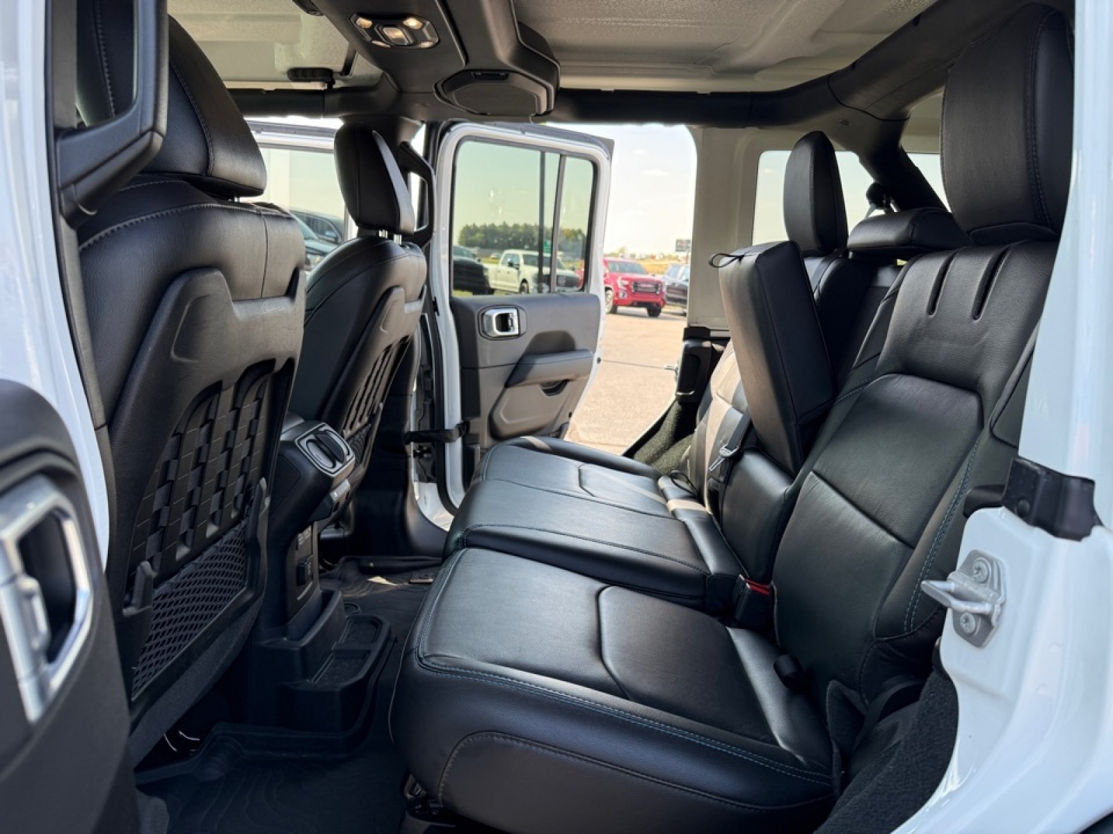 2022 Jeep Wrangler 4xe Unlimited Rubicon 4x4, 38860, Photo