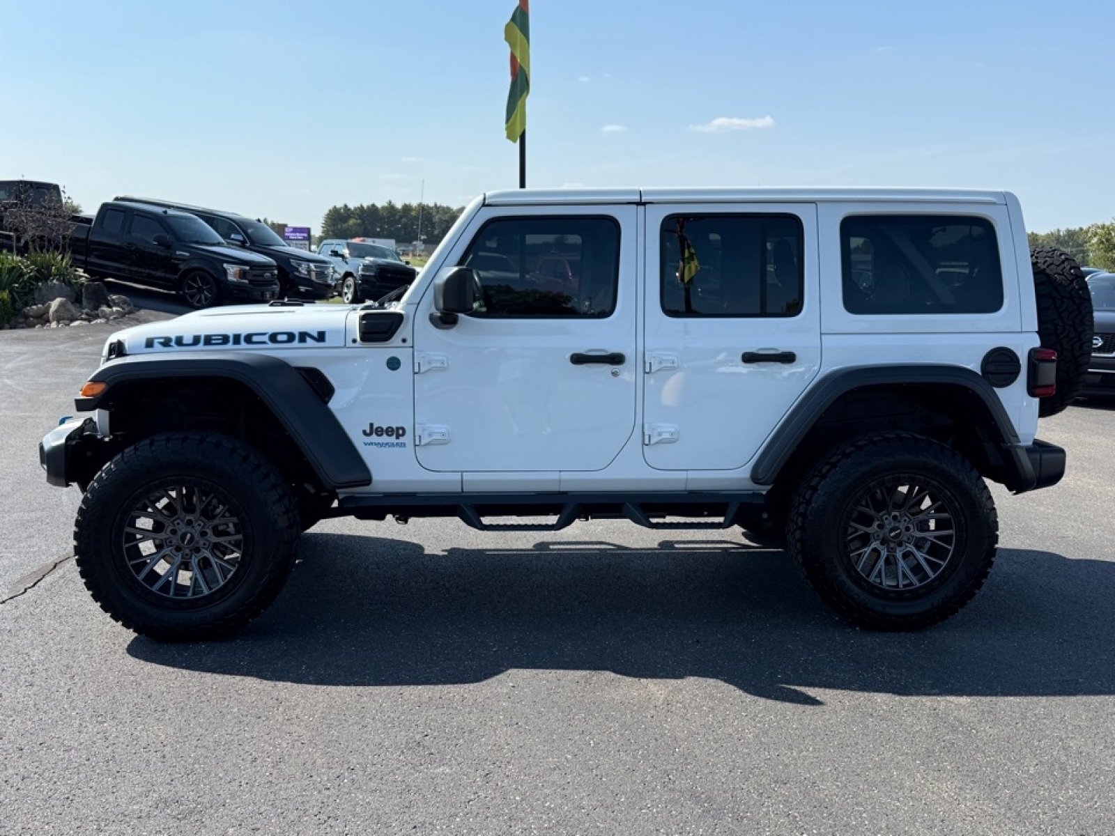 2022 Jeep Wrangler 4xe Unlimited Rubicon 4x4, 38860, Photo