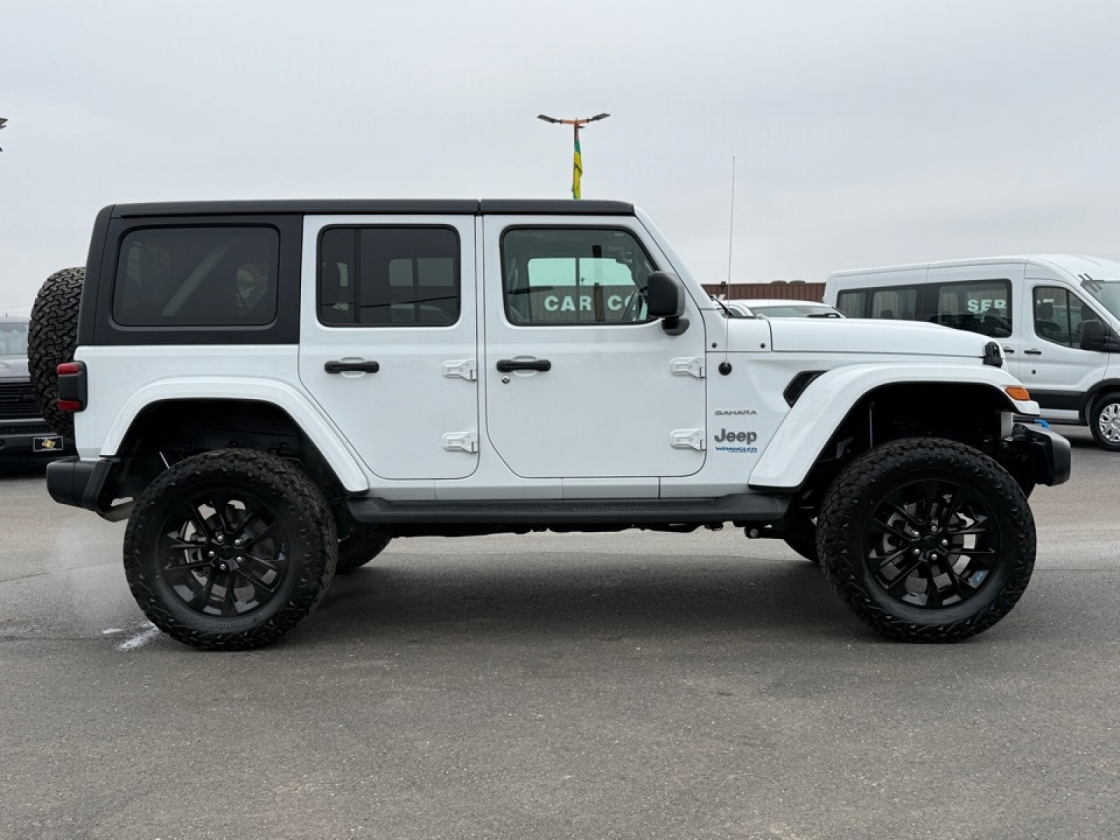 2022 Jeep Wrangler 4xe Unlimited Sahara 4x4, 39541, Photo