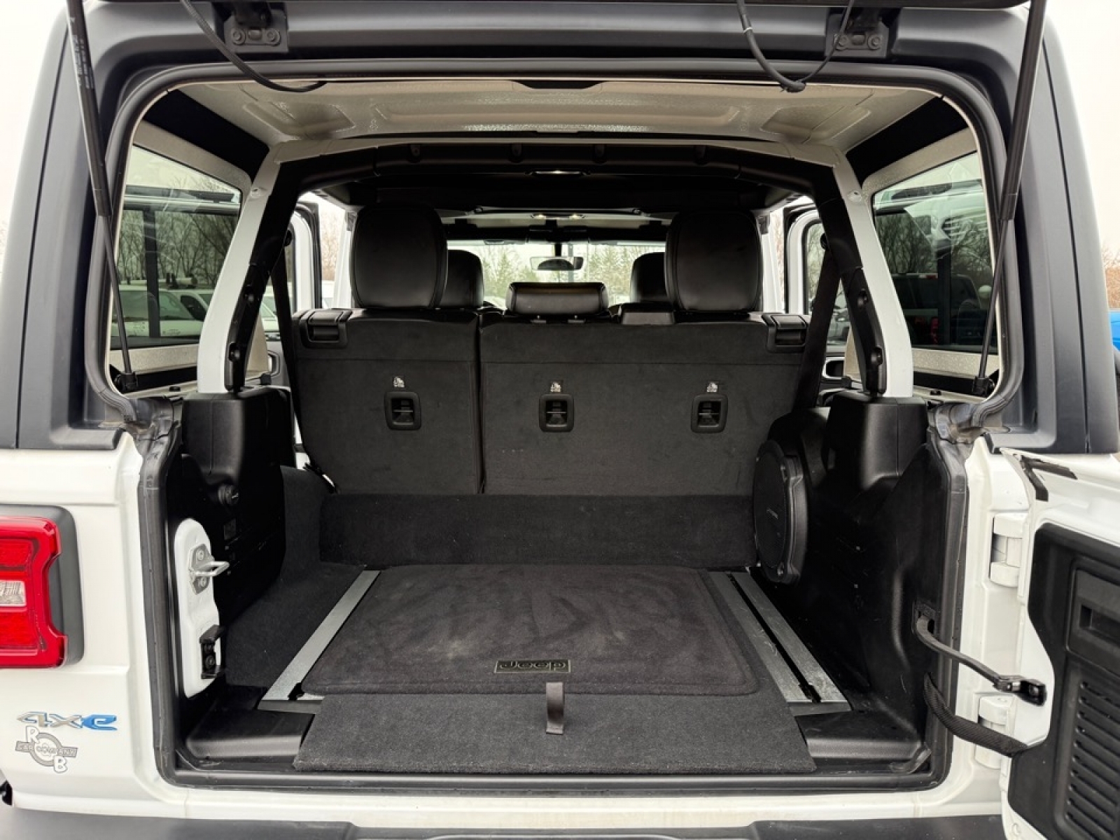 2022 Jeep Wrangler 4xe Unlimited Sahara 4x4, 39541, Photo