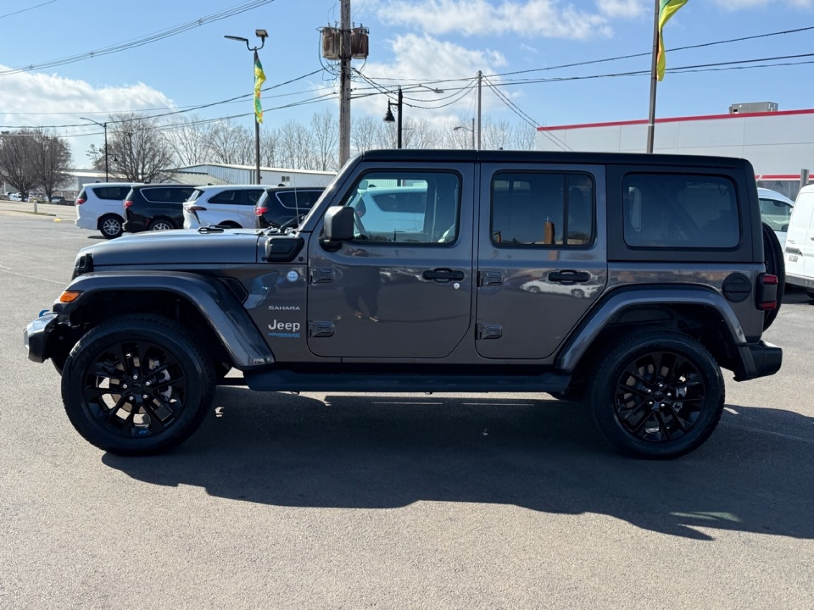 2022 Jeep Wrangler 4xe Unlimited Sahara 4x4, 39544, Photo