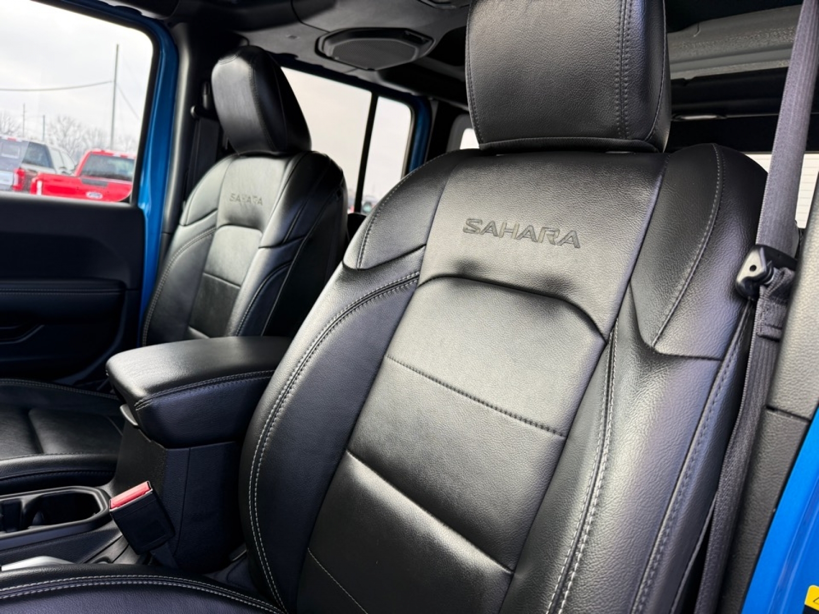 2022 Jeep Wrangler Unlimited Sahara 4x4, 39142A, Photo