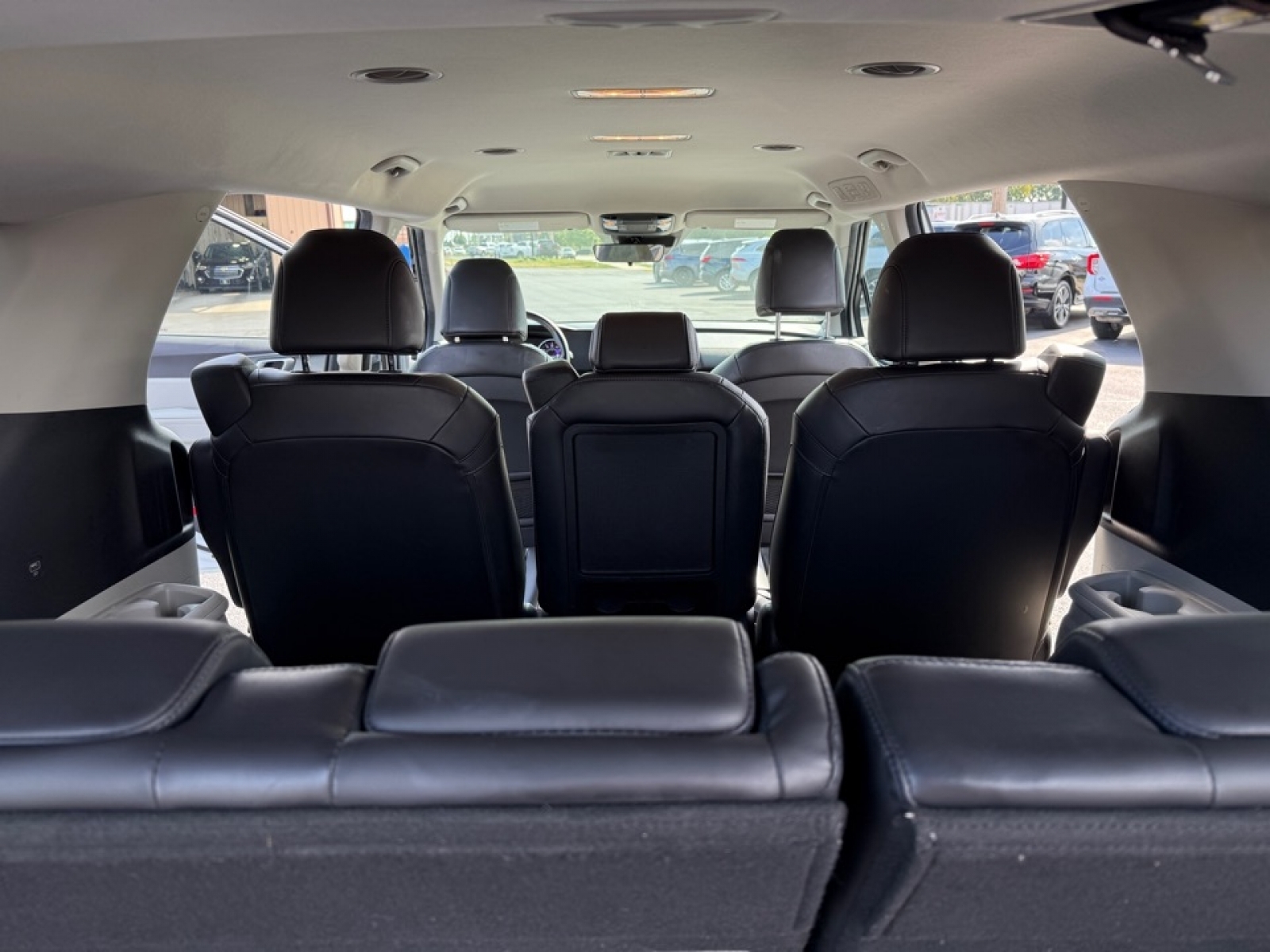 2022 Kia Carnival LX photo 20