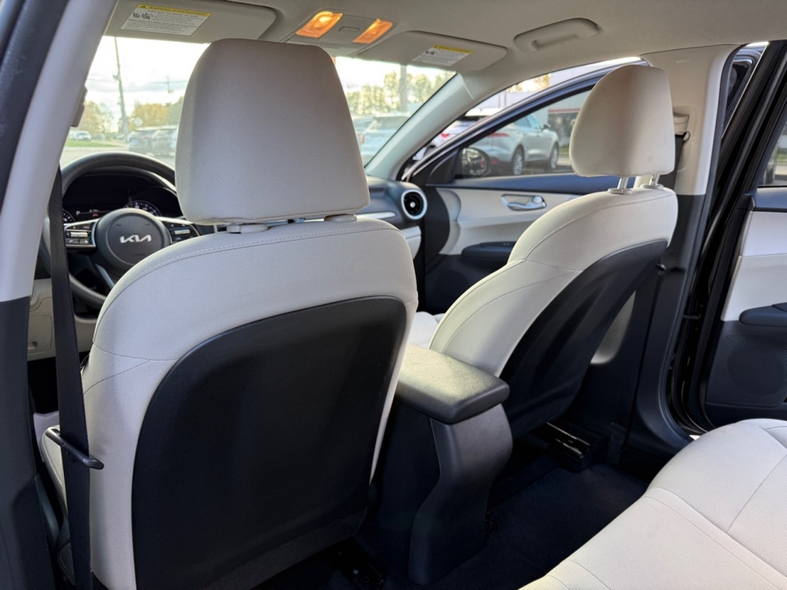 2022 Kia Forte LXS, 39001, Photo