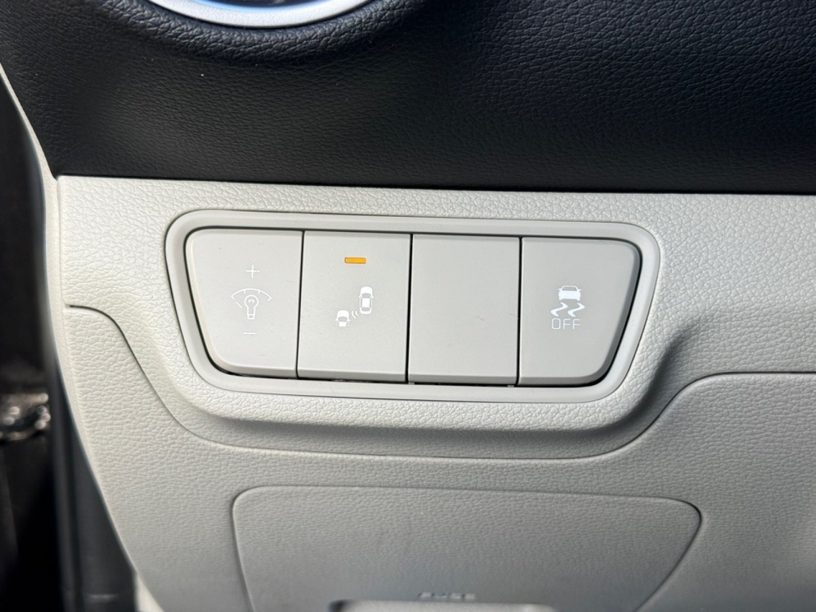 2022 Kia Forte LXS, 39001, Photo