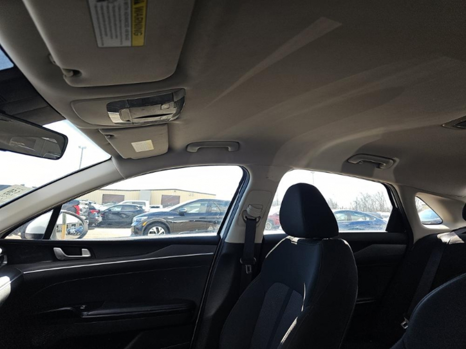 2022 Kia K5 LXS, 39599, Photo