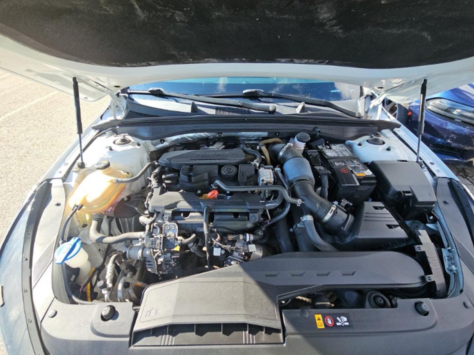 2022 Kia K5 LXS, 39599, Photo