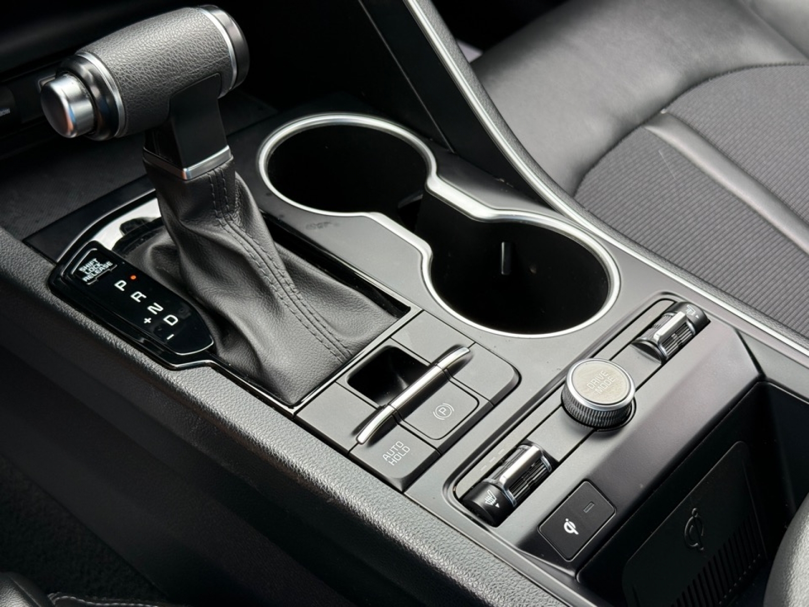 2022 Kia K5 GT-Line, 39853, Photo