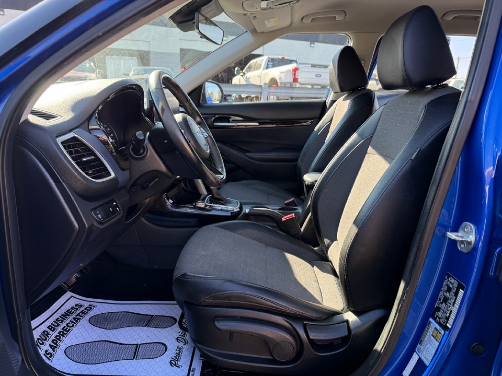 2022 Kia Seltos S, 39122, Photo