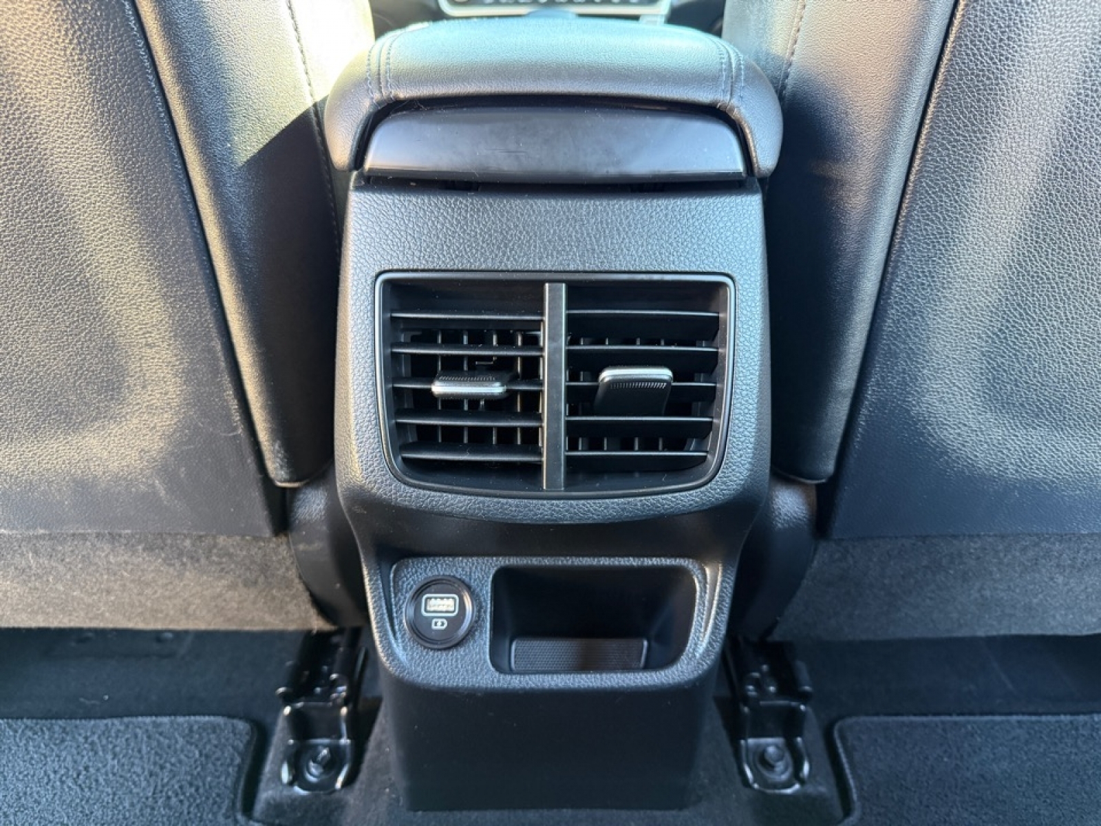 2022 Kia Seltos S, 39122, Photo