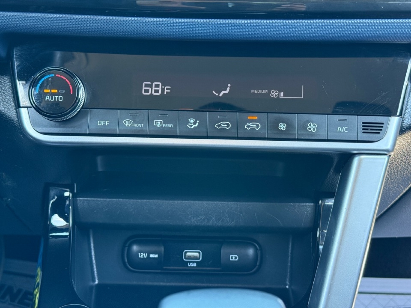 2022 Kia Seltos S, 39122, Photo