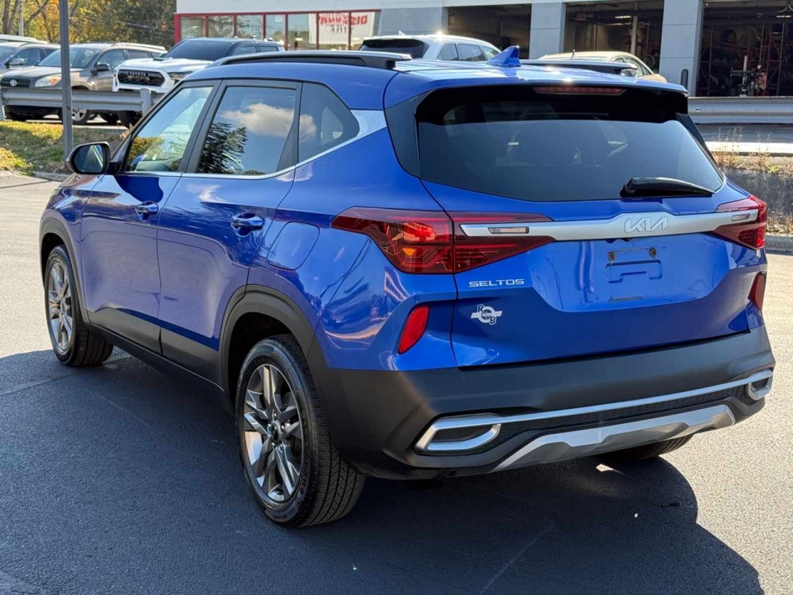 2022 Kia Seltos S, 39122, Photo