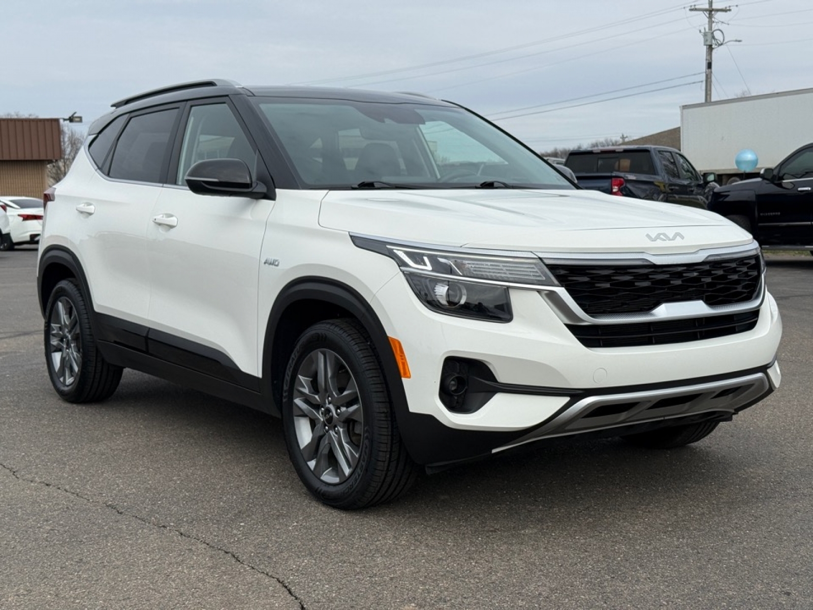 2022 Kia Seltos S, 39650, Photo