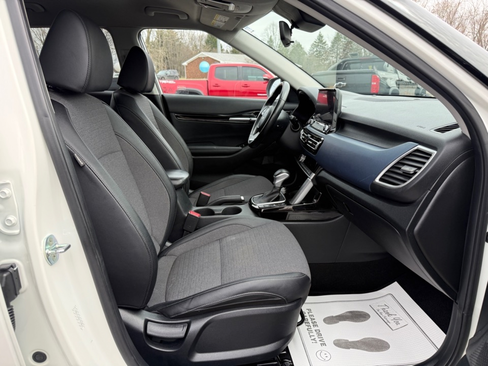 2022 Kia Seltos S, 39650, Photo