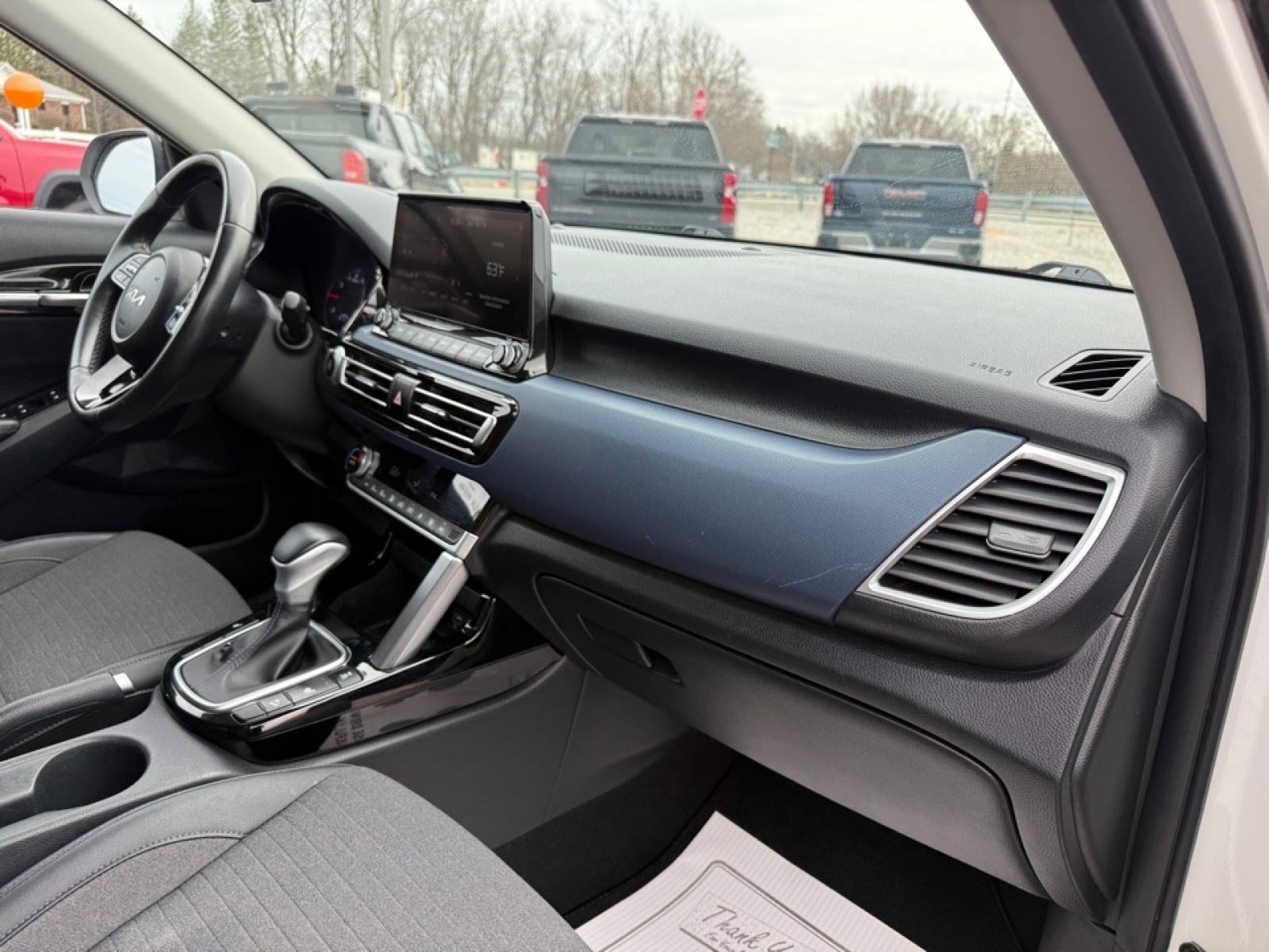 2022 Kia Seltos S, 39650, Photo