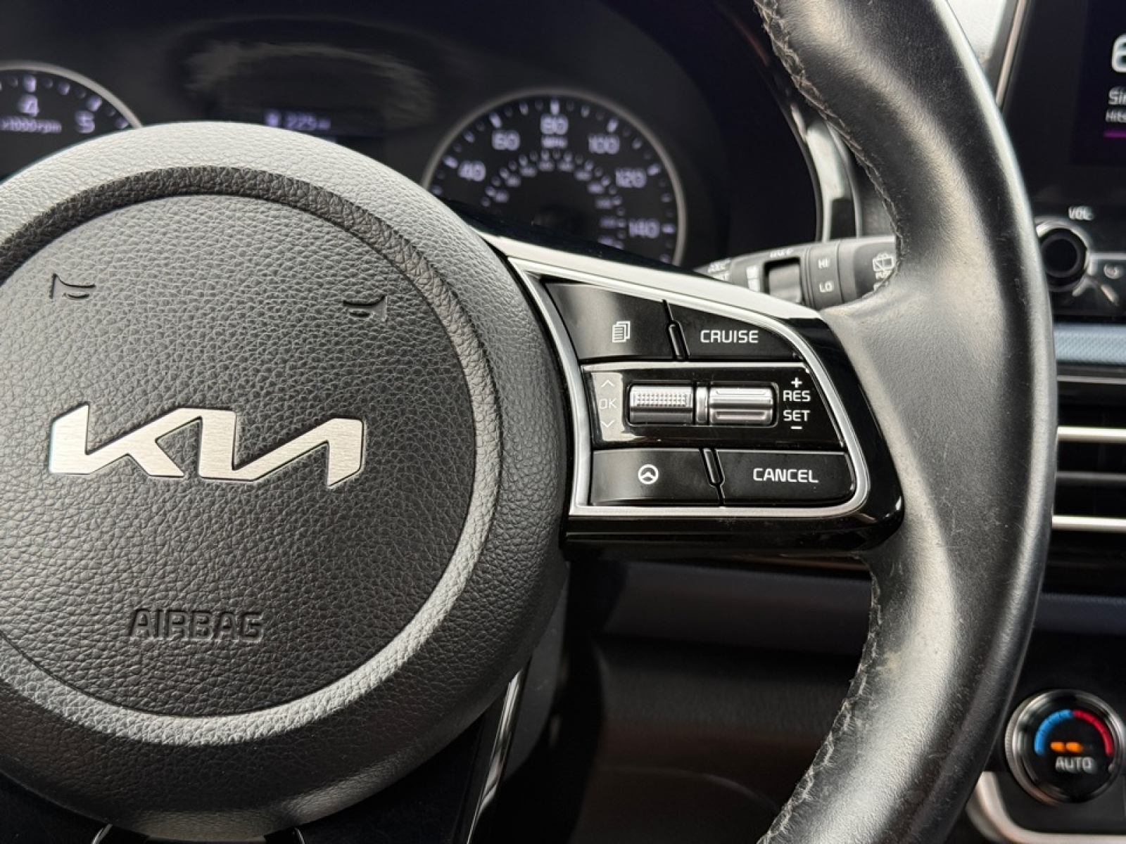 2022 Kia Seltos S, 39650, Photo