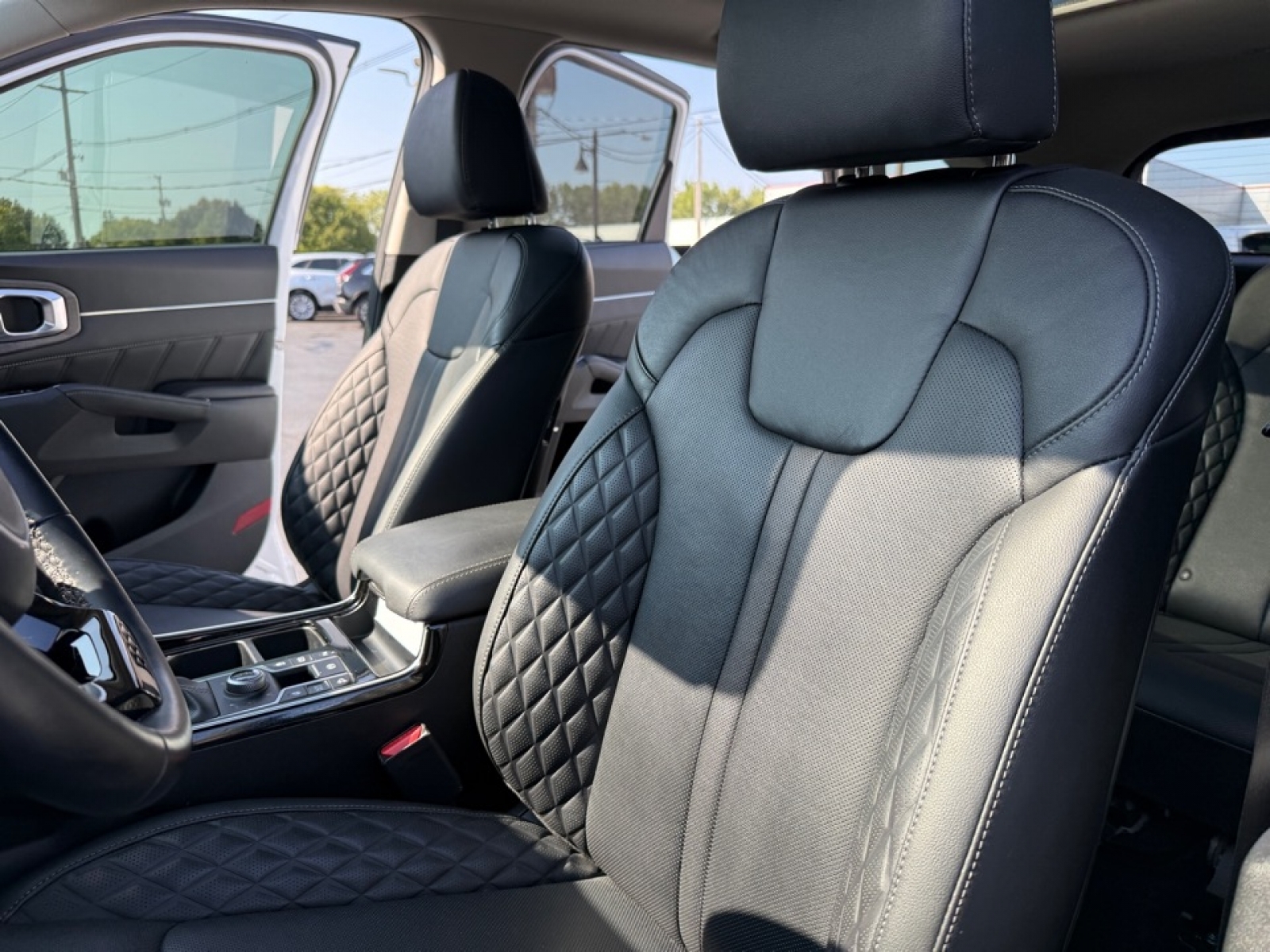2022 Kia Sorento X-Line SX Prestige photo 17