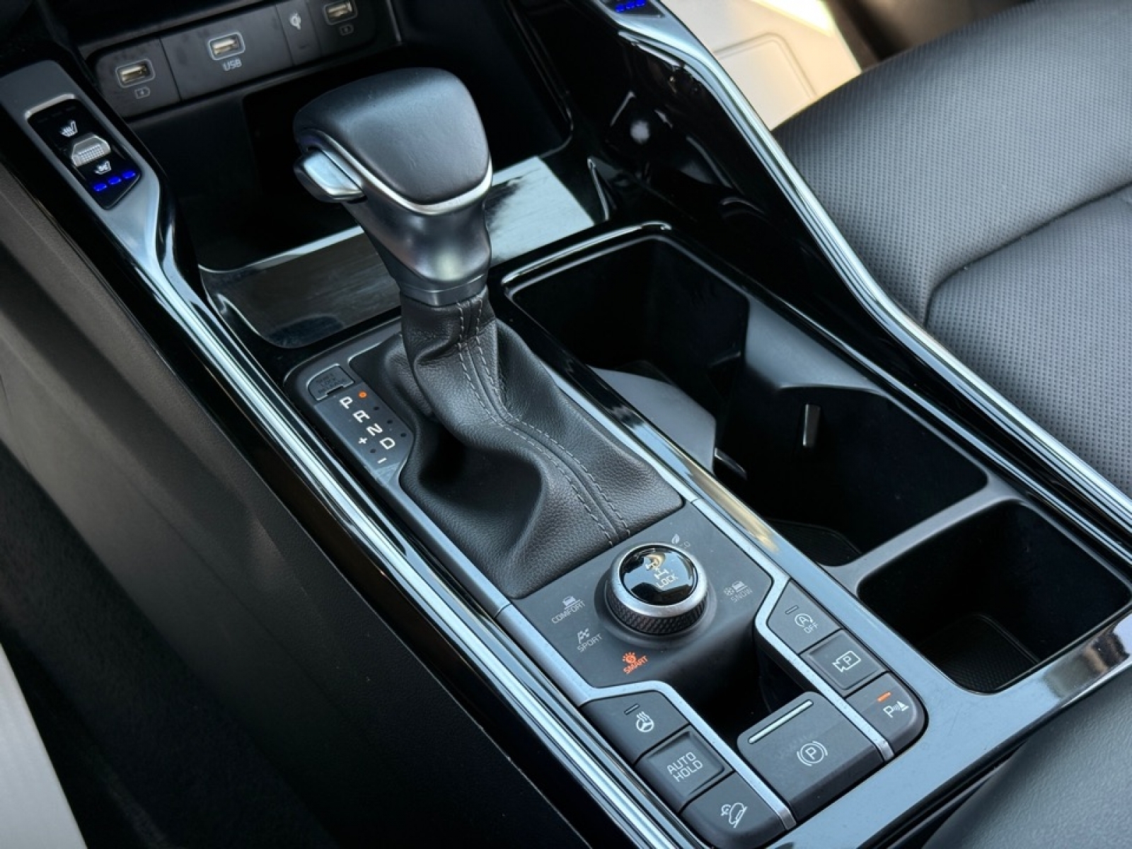2022 Kia Sorento X-Line SX Prestige photo 32