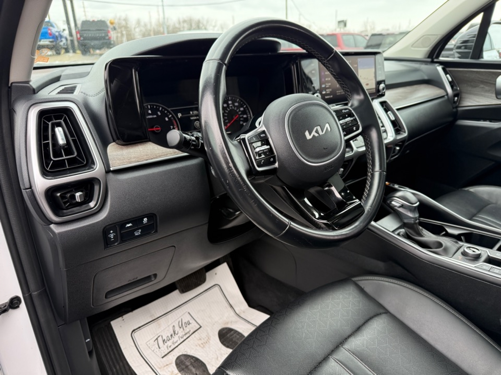 2022 Kia Sorento X-Line EX, 39251, Photo