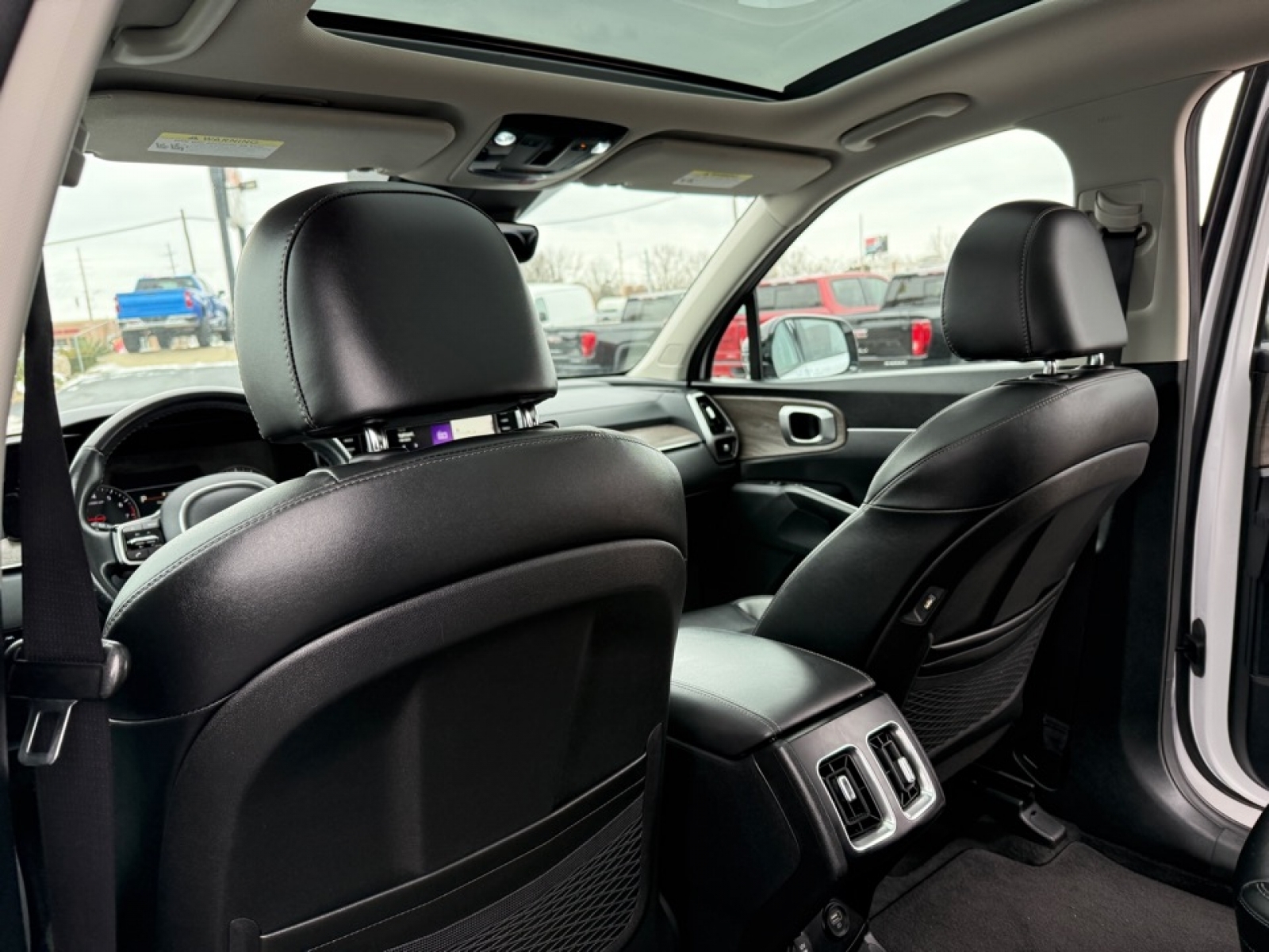 2022 Kia Sorento X-Line EX, 39251, Photo