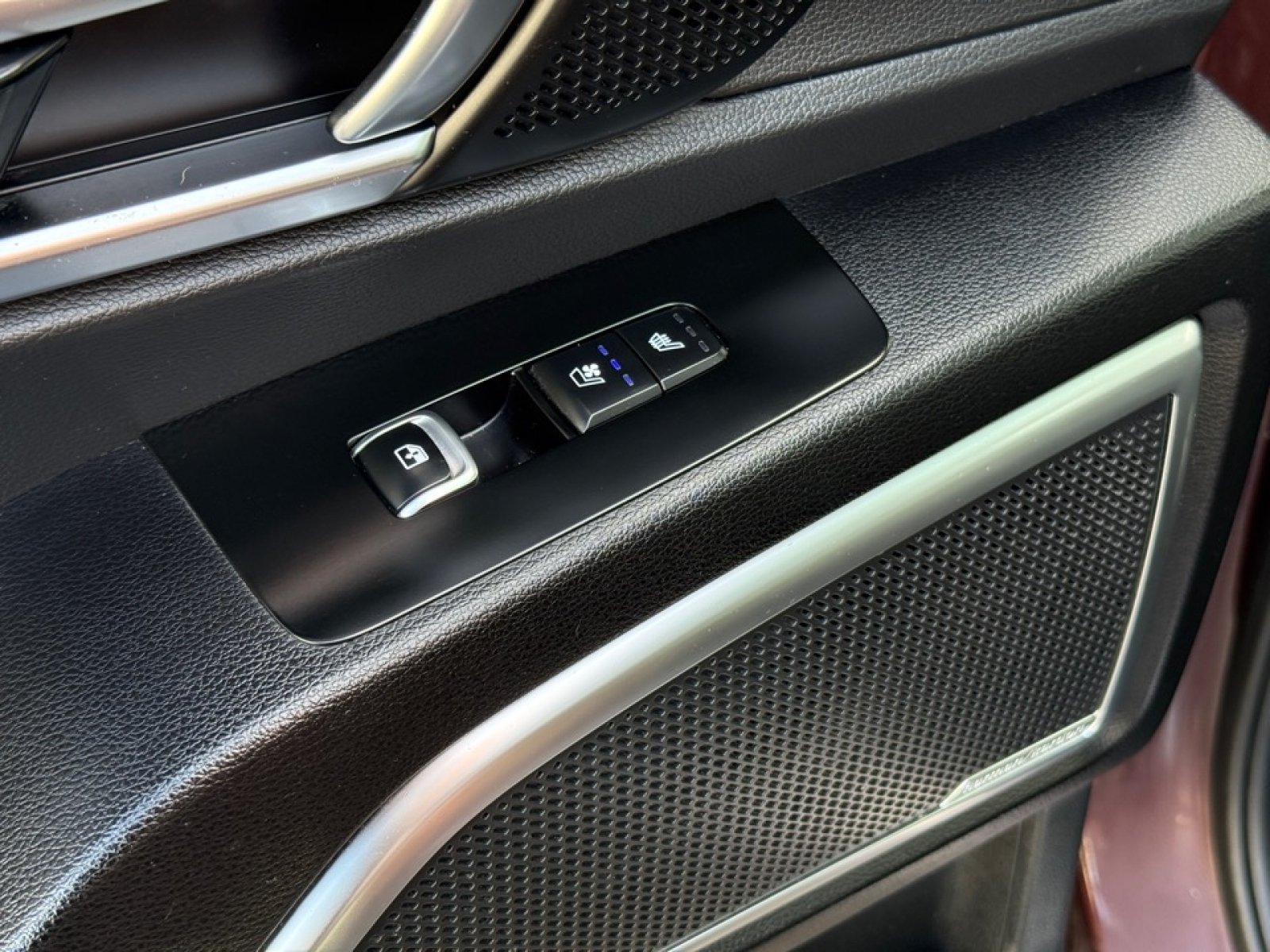 2022 Kia Telluride SX, 39595, Photo