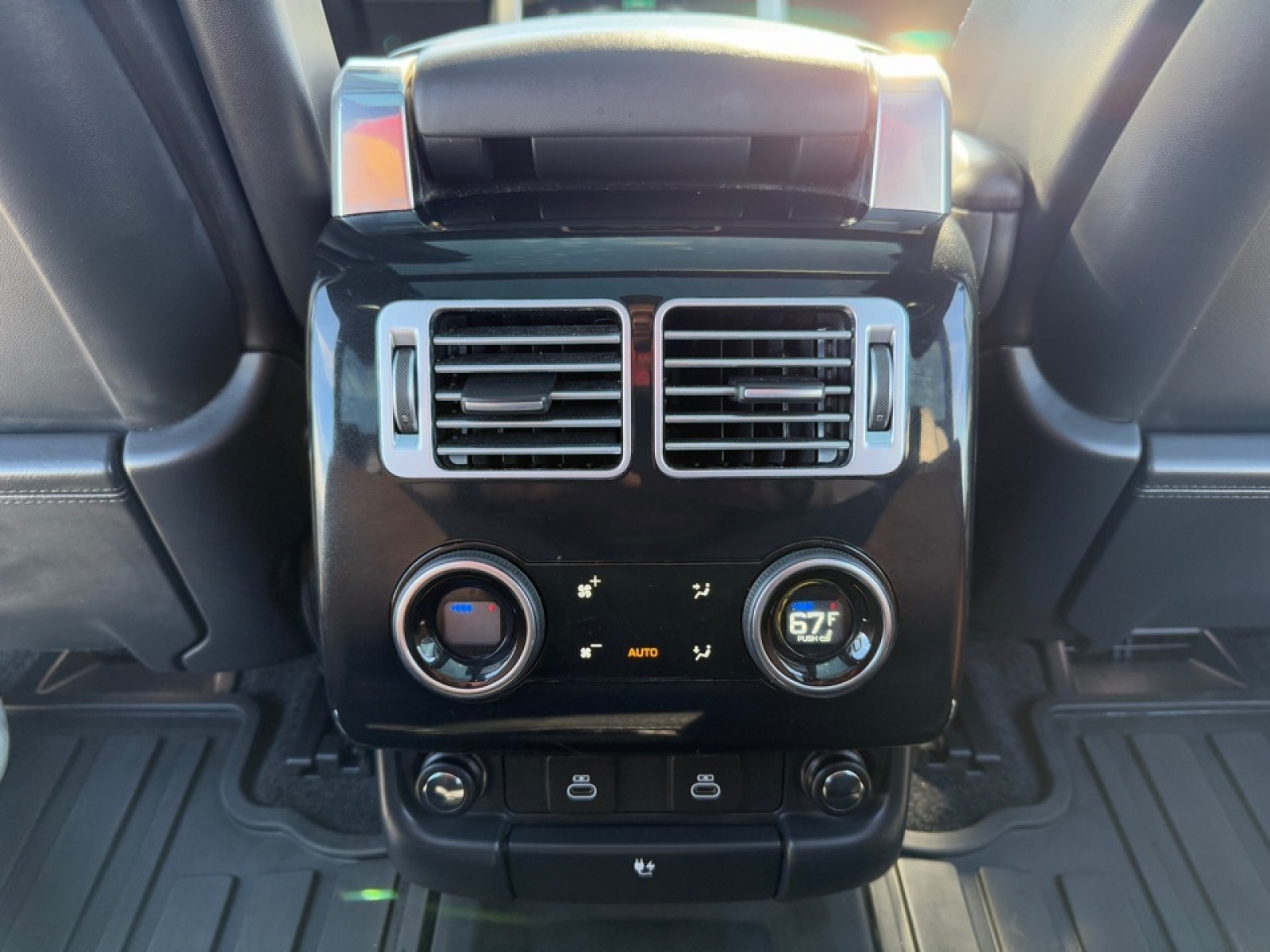 2022 Land Rover Range Rover Westminster, 38964, Photo