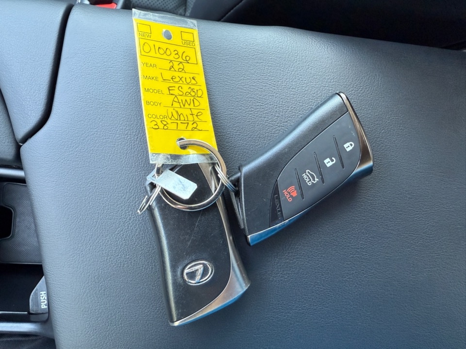 2022 Lexus ES 250 ES 250 Auto, 38772, Photo