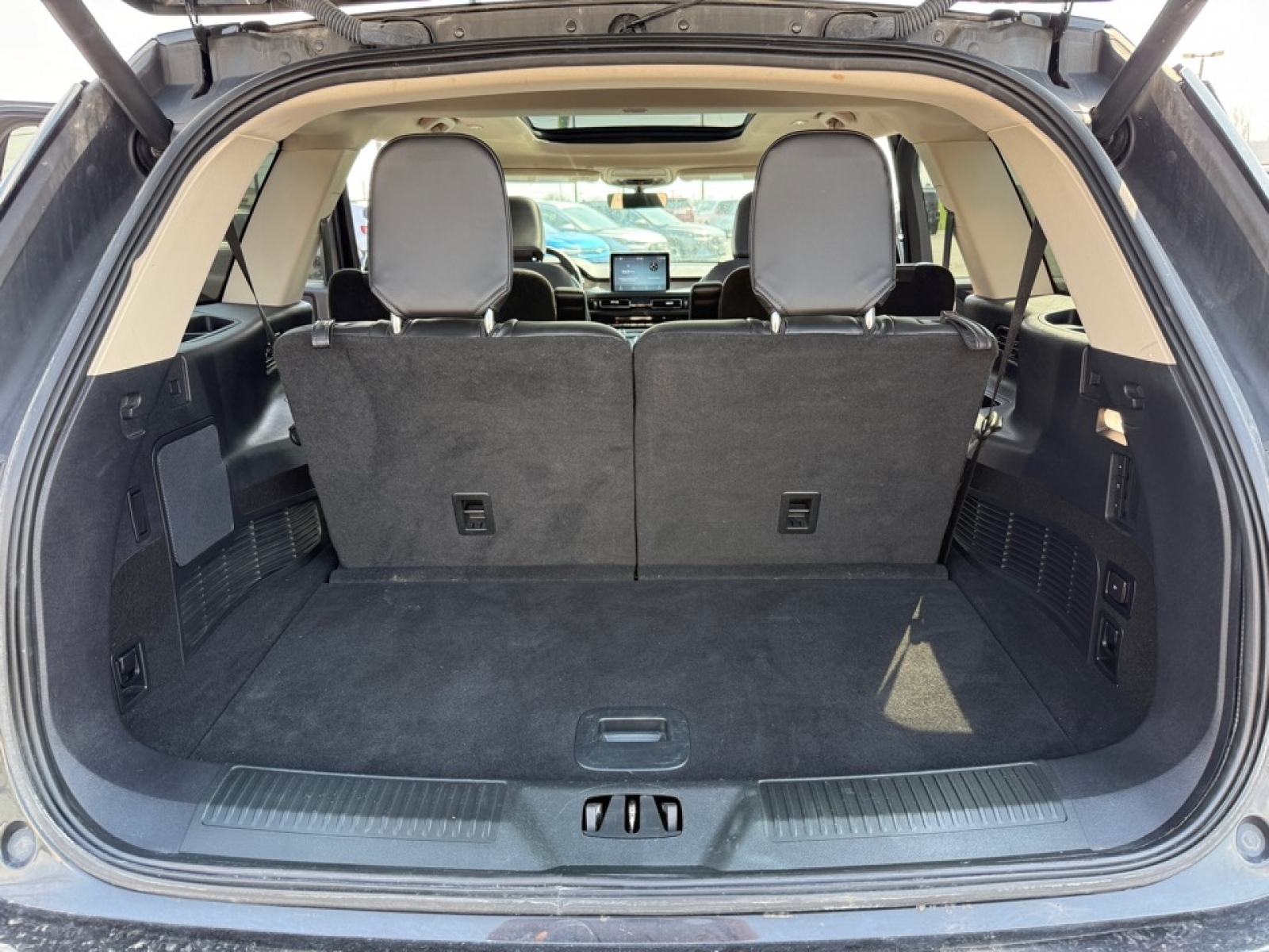 2022 Lincoln Aviator Standard, 39674, Photo