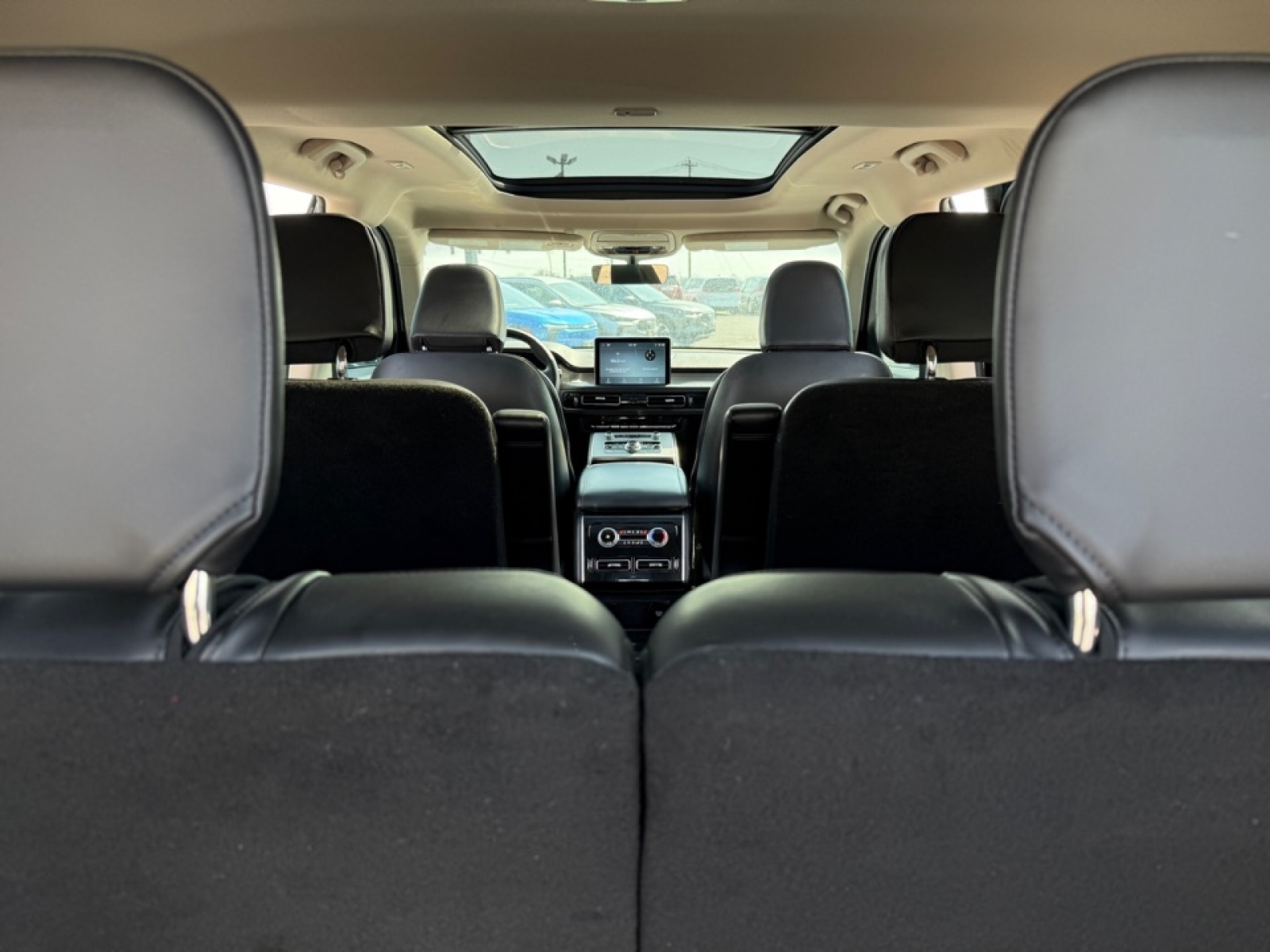 2022 Lincoln Aviator Standard, 39674, Photo