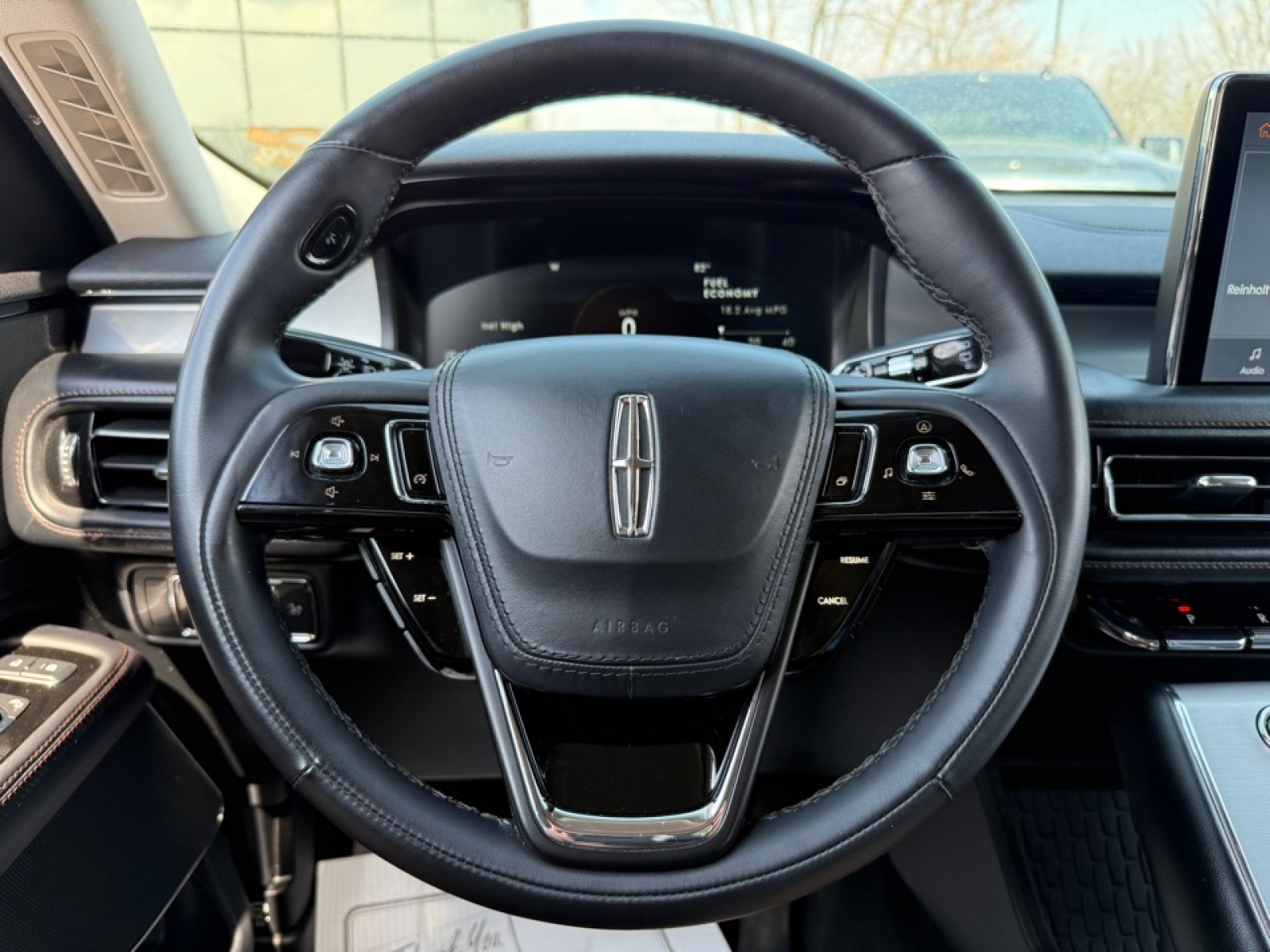 2022 Lincoln Aviator Standard, 39674, Photo