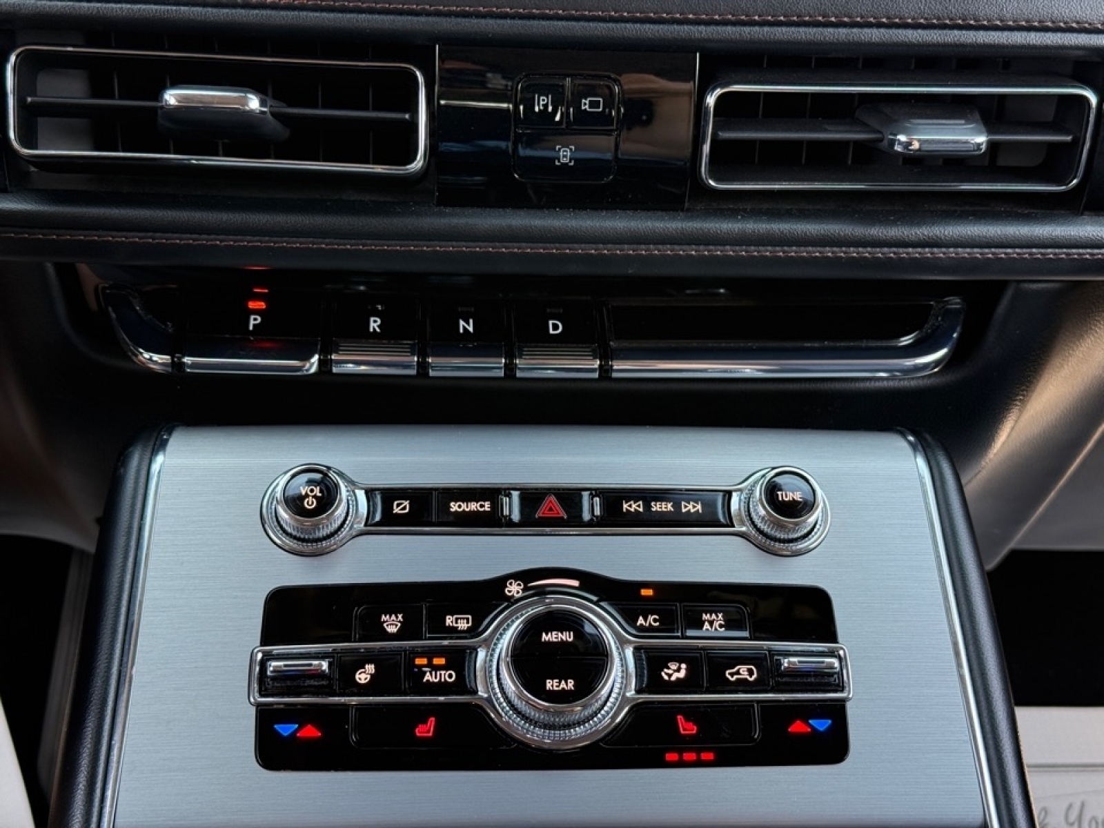 2022 Lincoln Aviator Standard, 39674, Photo