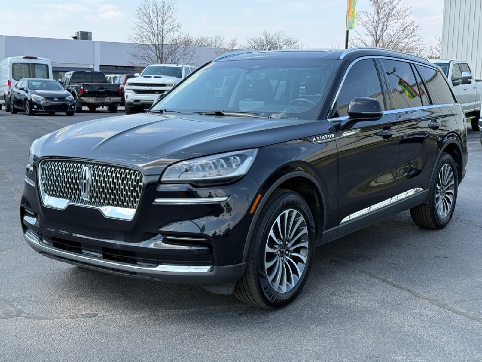 2022 Lincoln Aviator Standard, 39674, Photo